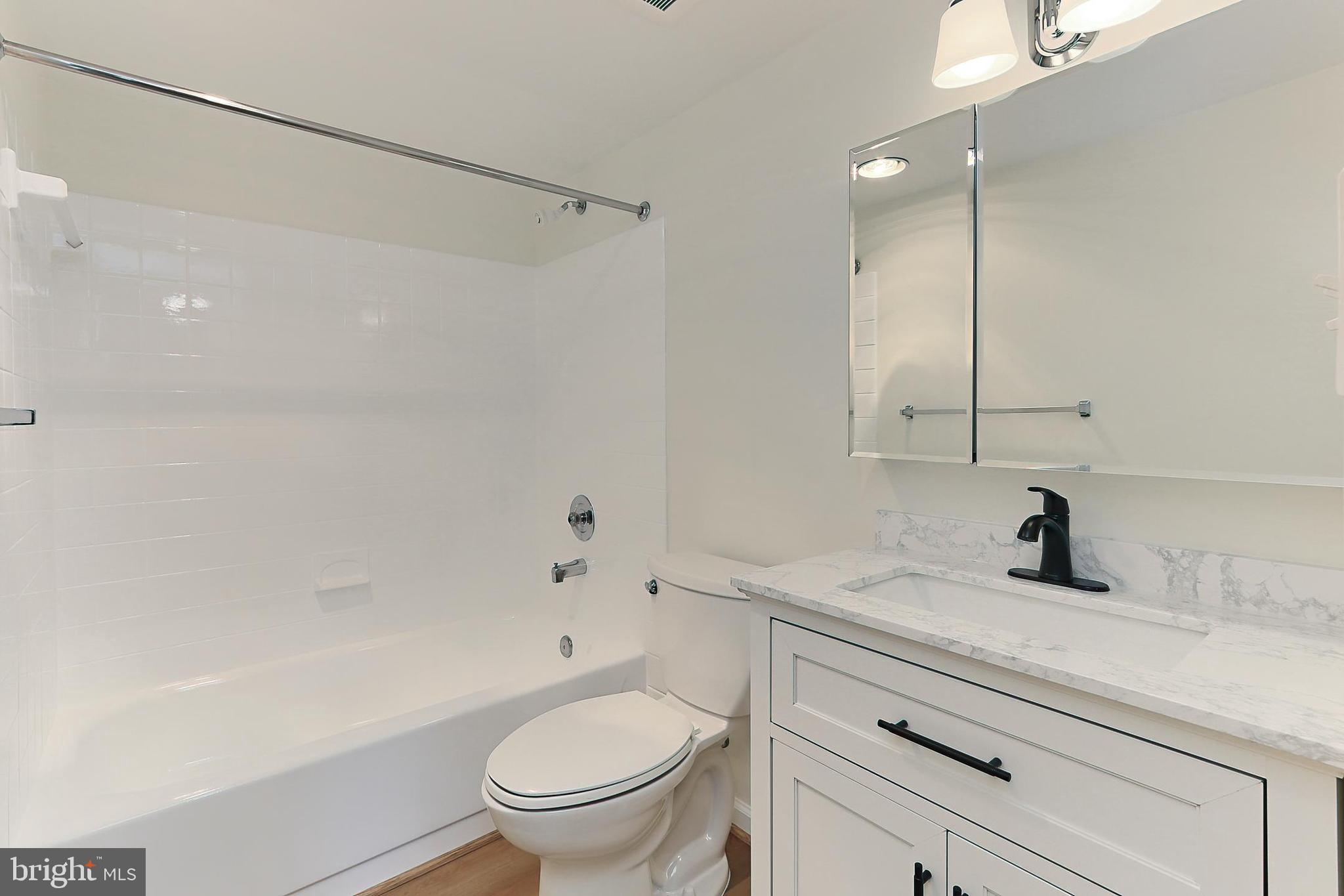 THE PLAZA - Residential