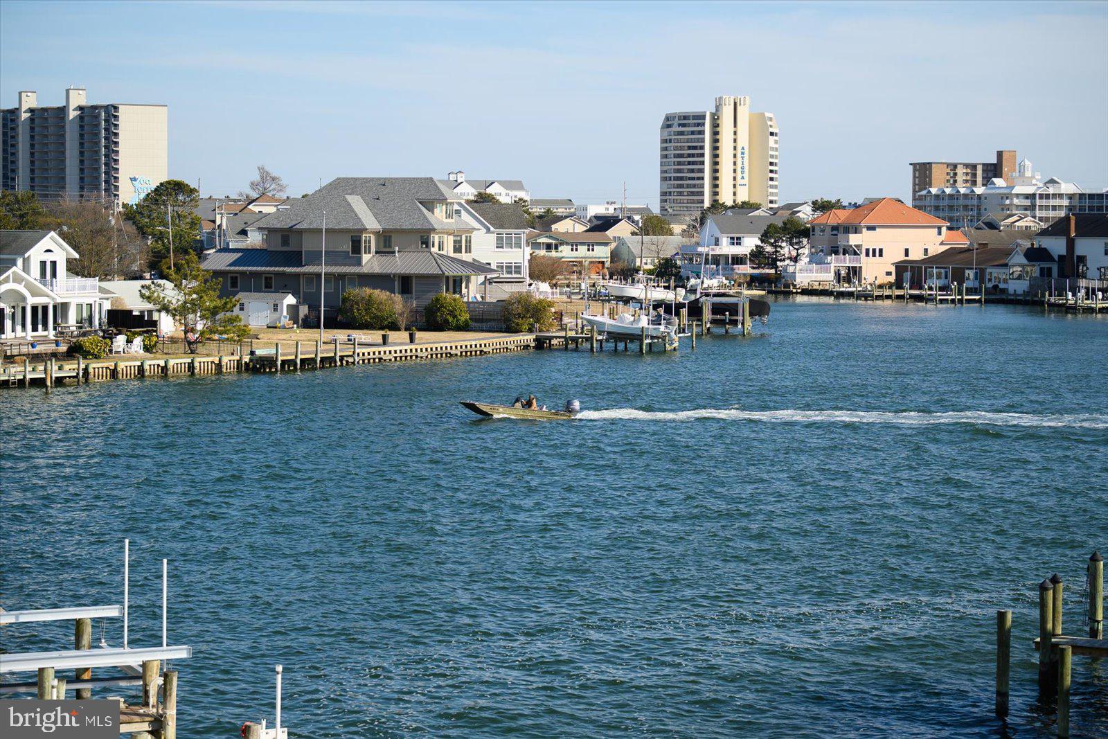 LITTLE SALISBURY - Residential