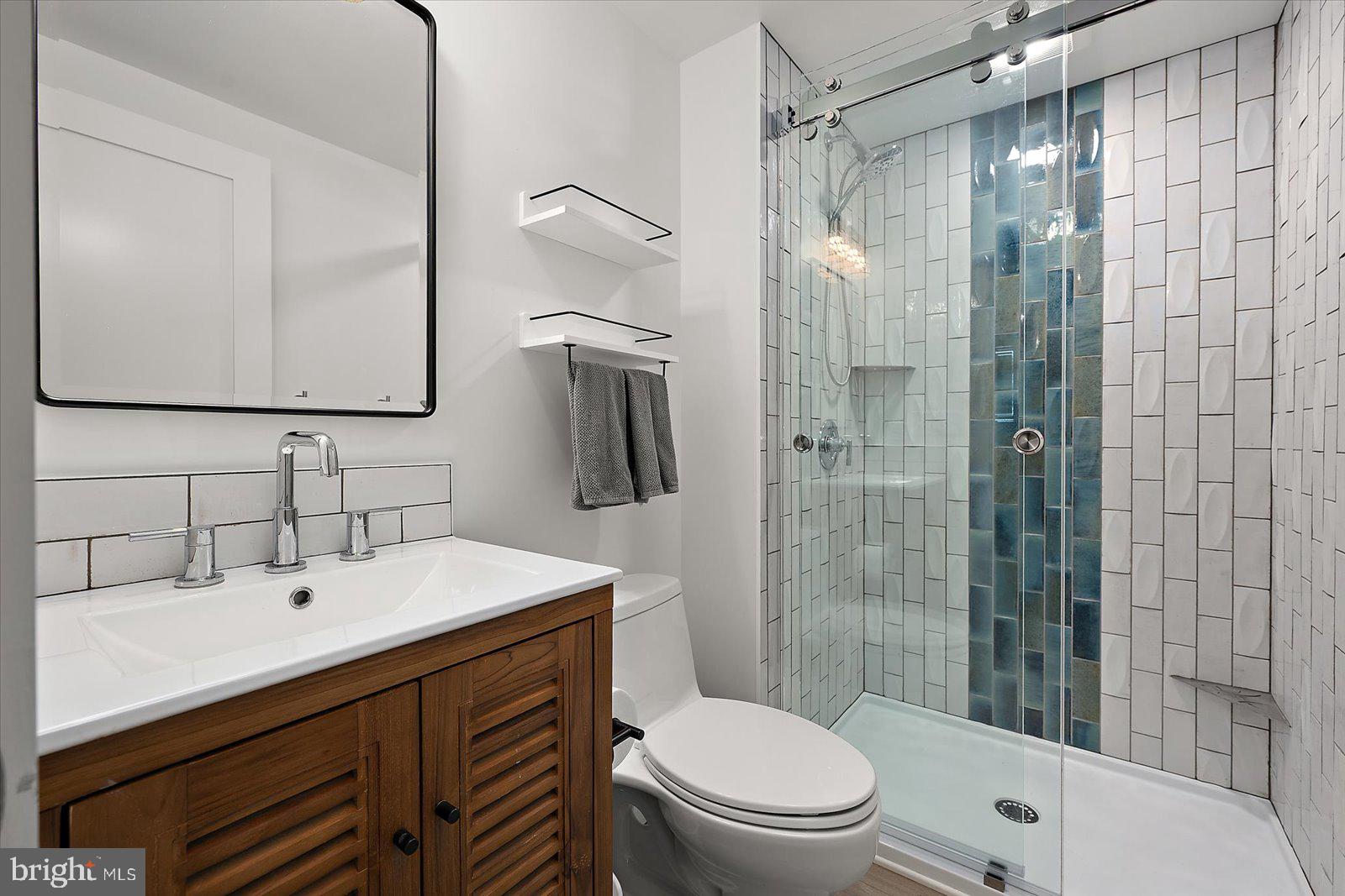 LITTLE SALISBURY - Residential