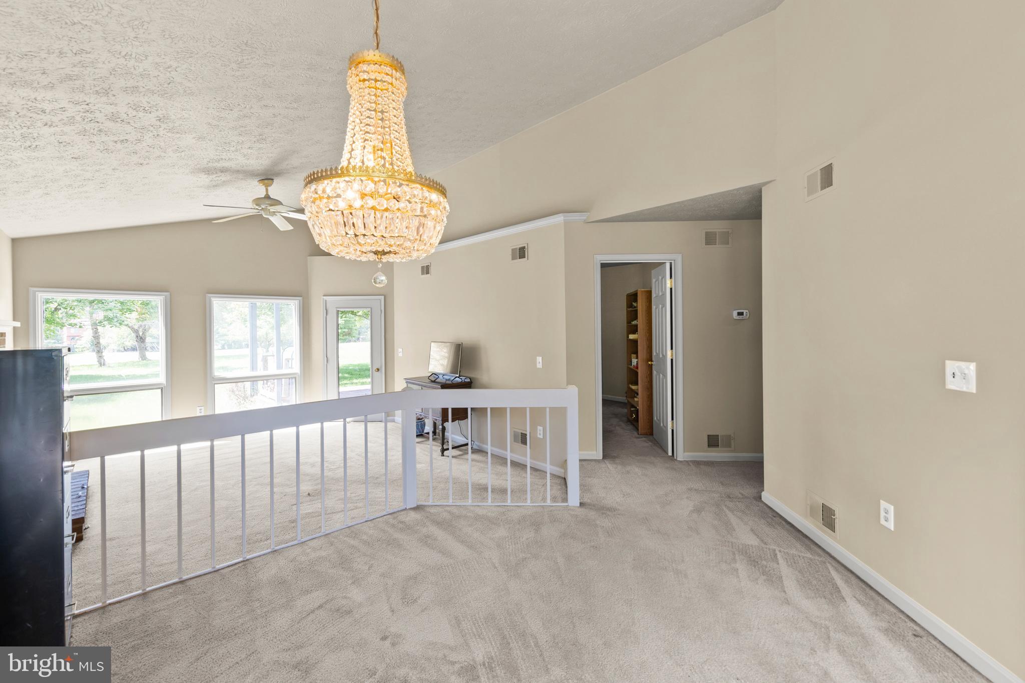 LAKE HOLIDAY ESTATES - Residential