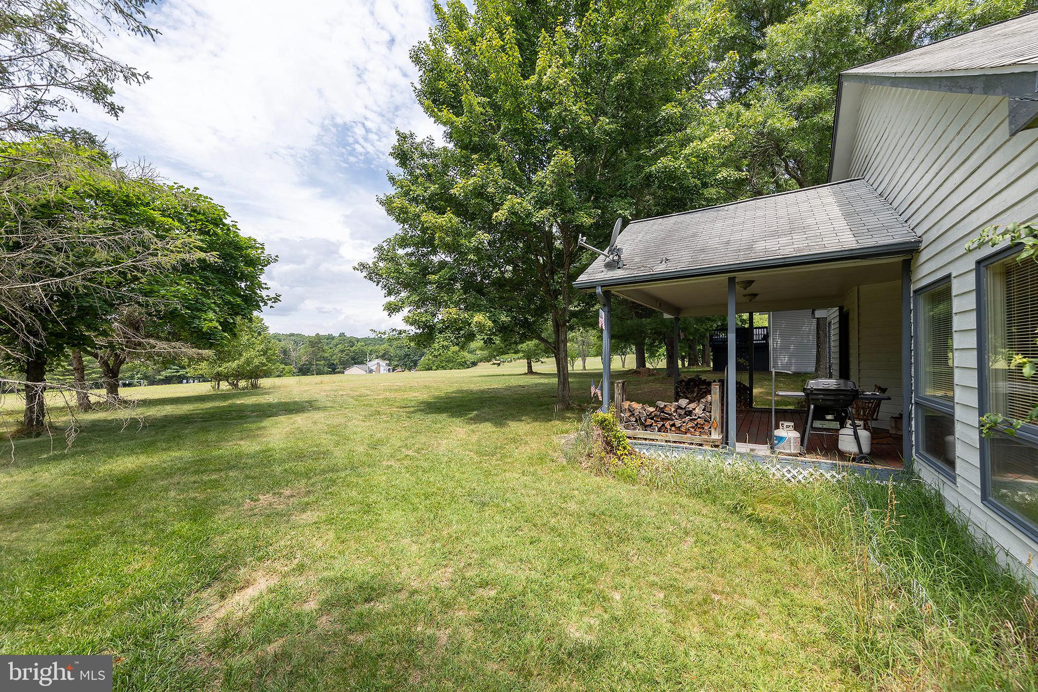 LAKE HOLIDAY ESTATES - Residential