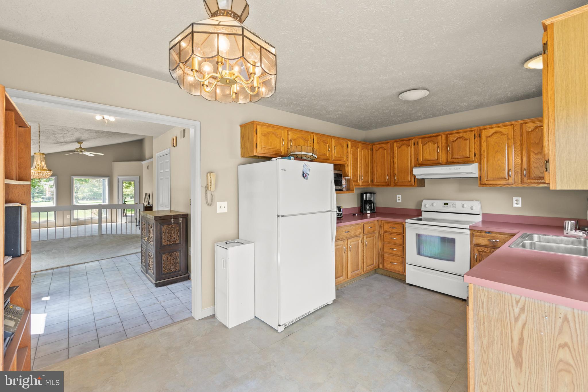 LAKE HOLIDAY ESTATES - Residential