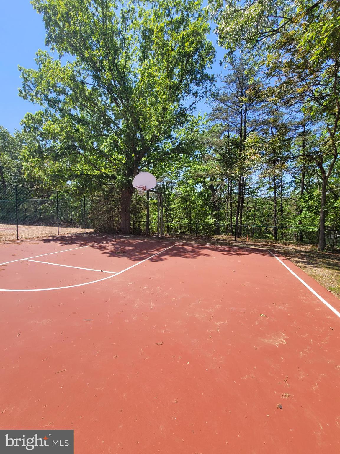 LAKE HOLIDAY ESTATES - Residential