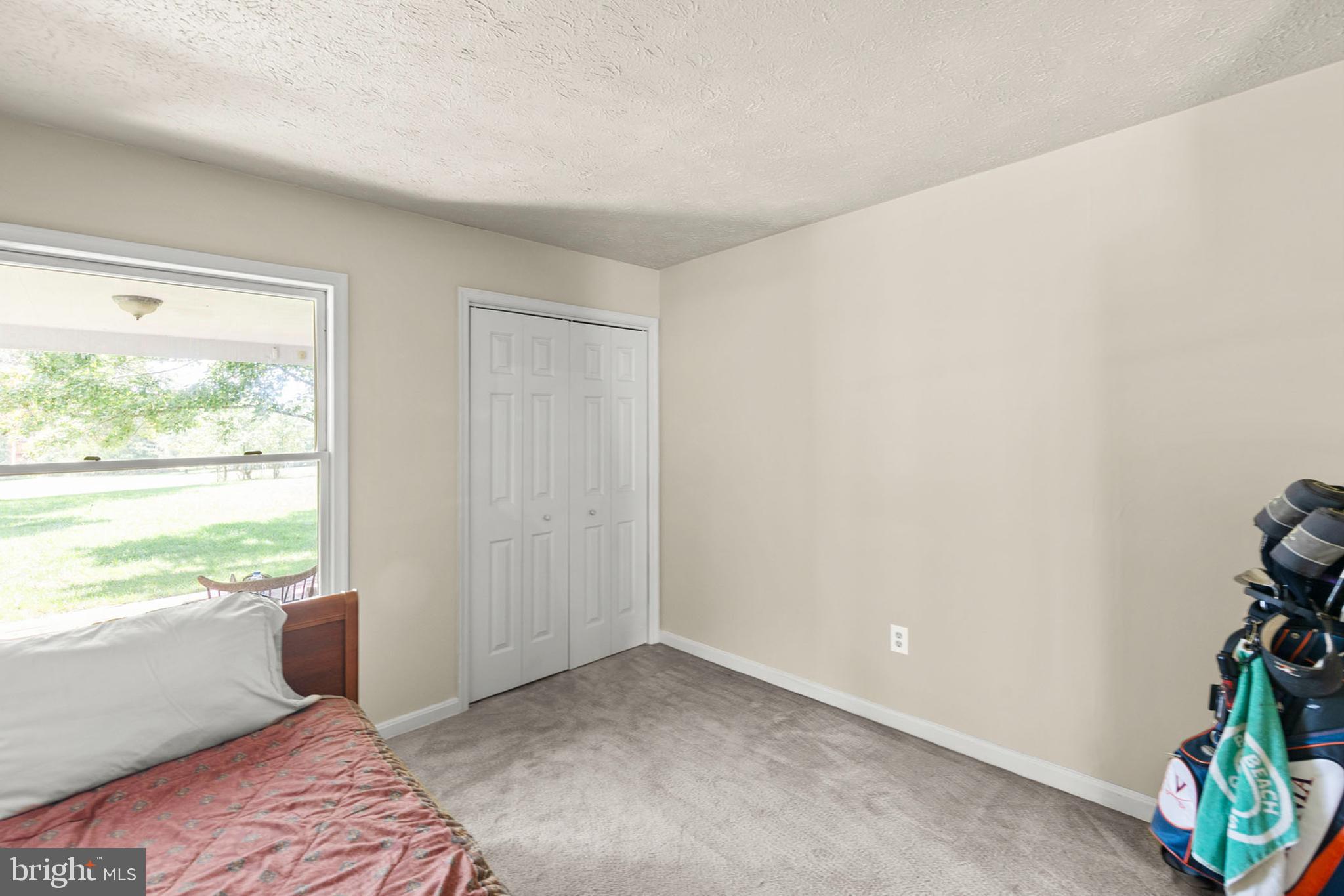 LAKE HOLIDAY ESTATES - Residential