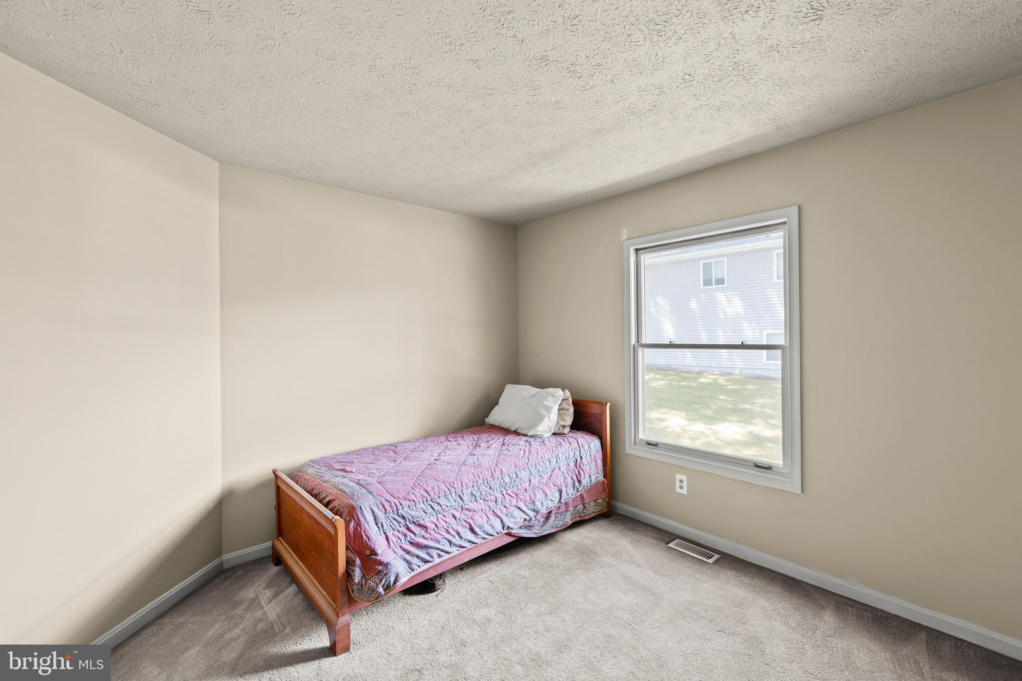 LAKE HOLIDAY ESTATES - Residential