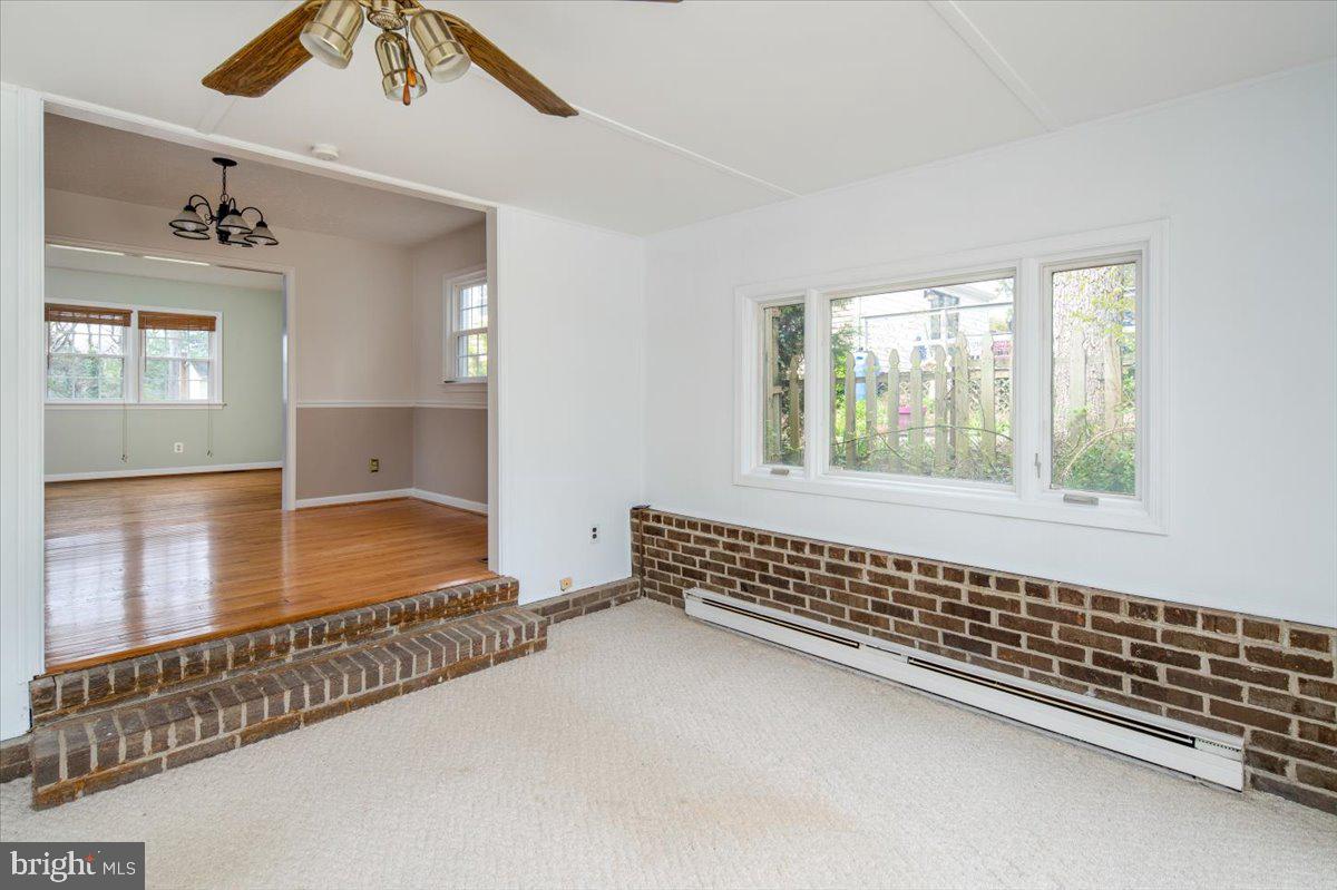 JACKSON PARK - Residential Lease