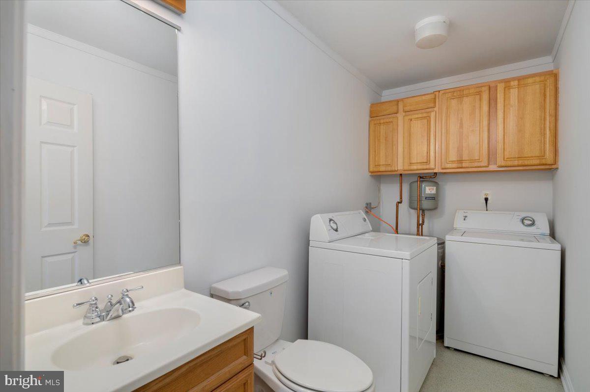 JACKSON PARK - Residential Lease