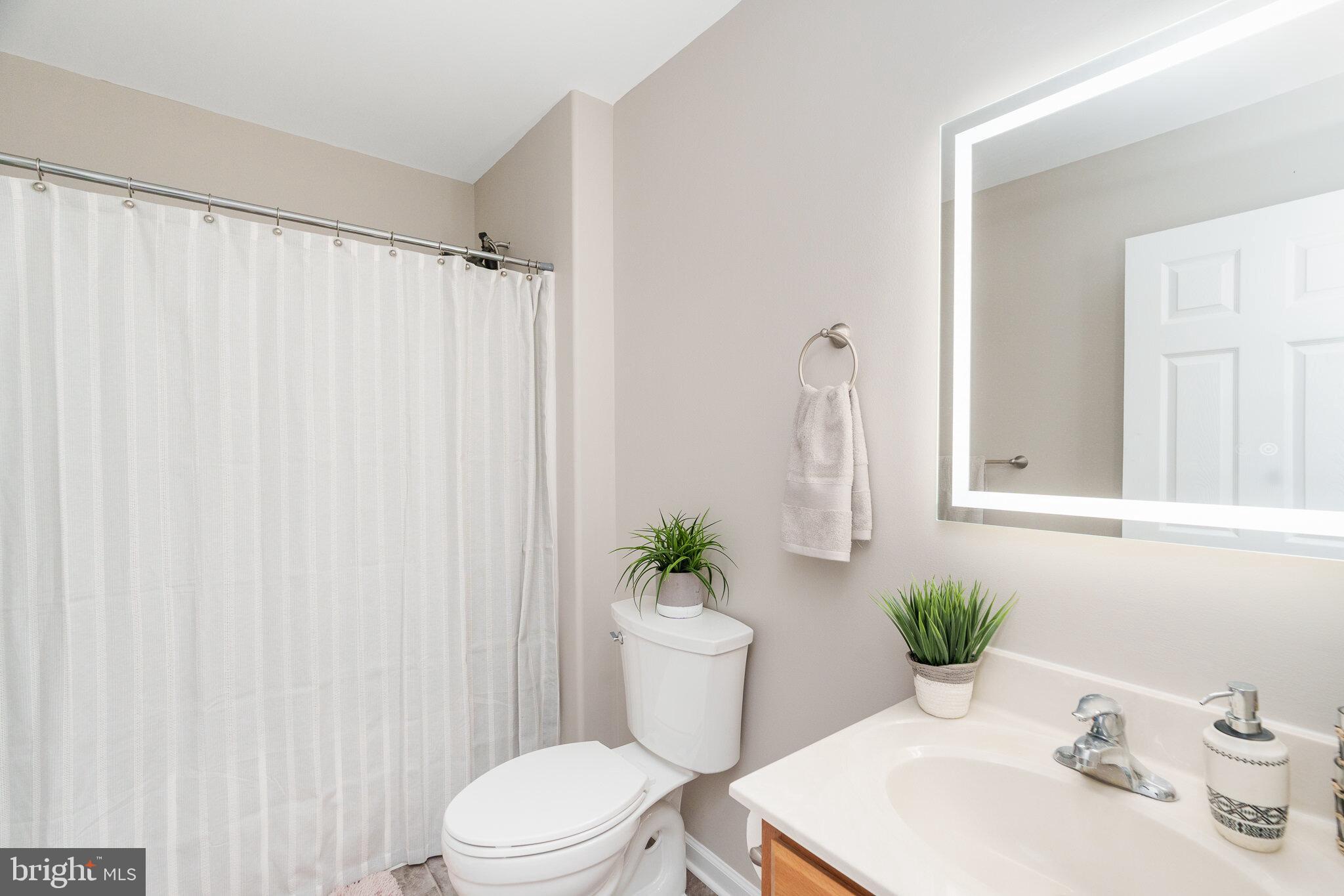 RED HILL - Residential