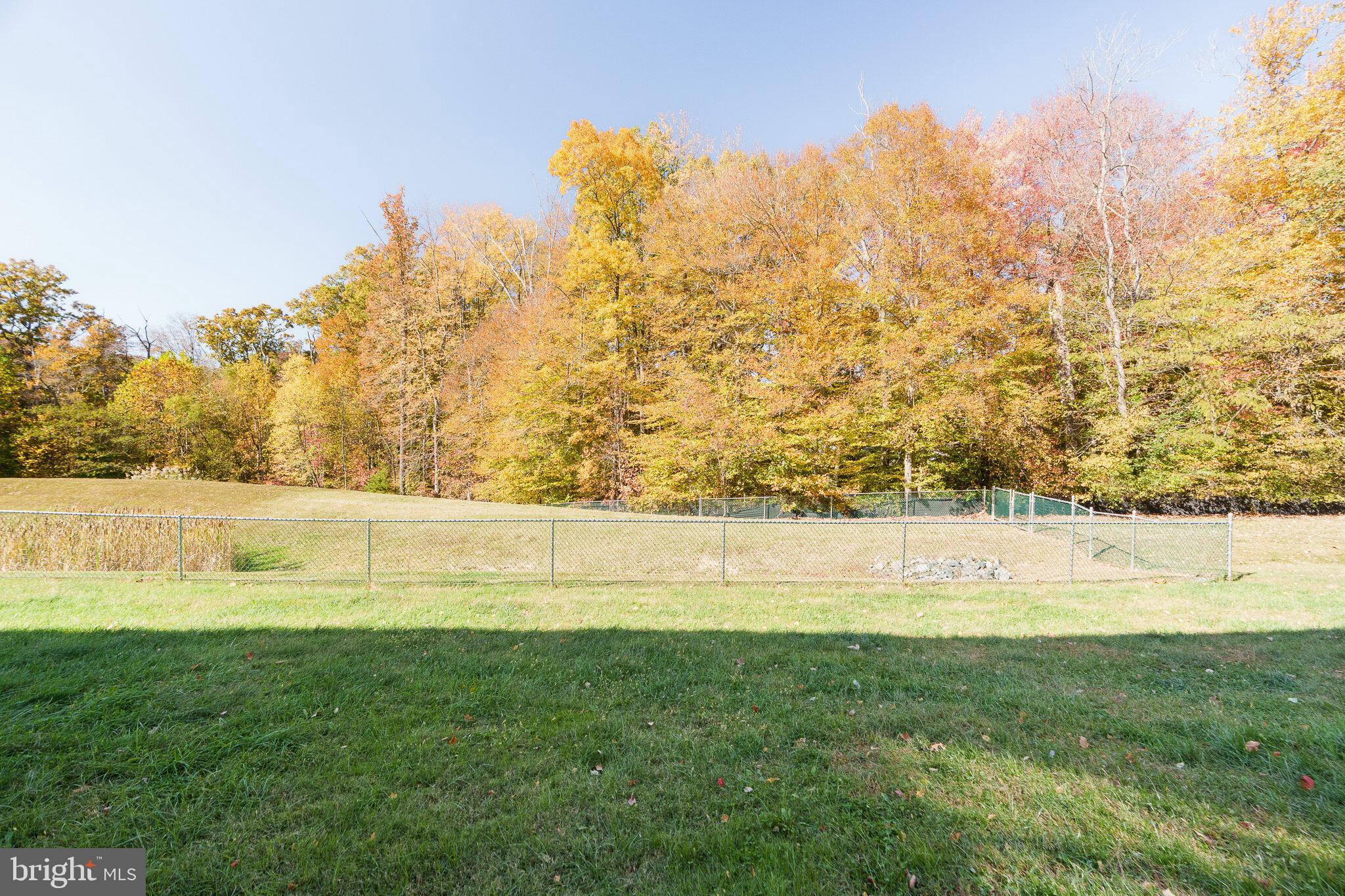 RED HILL - Residential