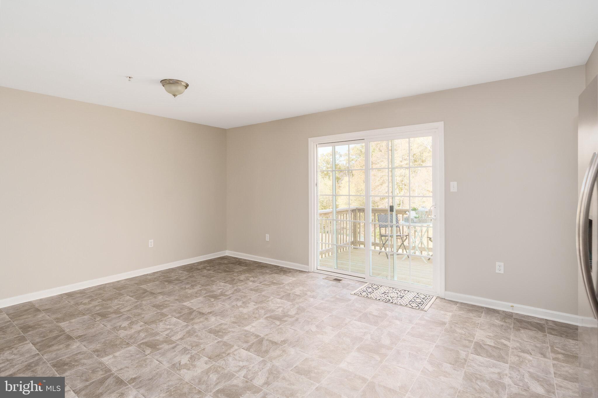 RED HILL - Residential