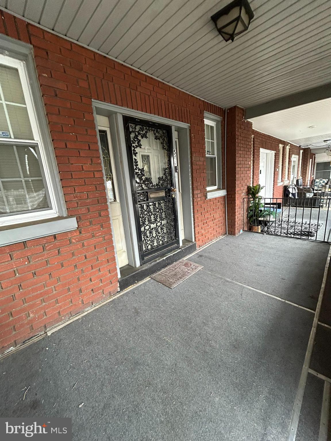 LAWNCREST - Residential