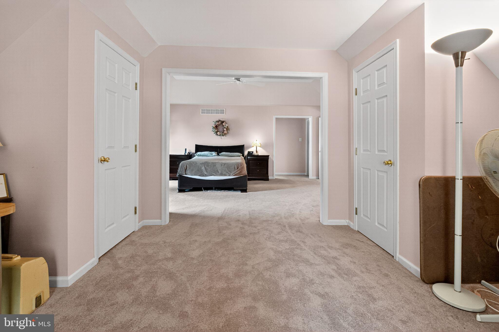 MEADOWS AT VALLEYFRG - Residential