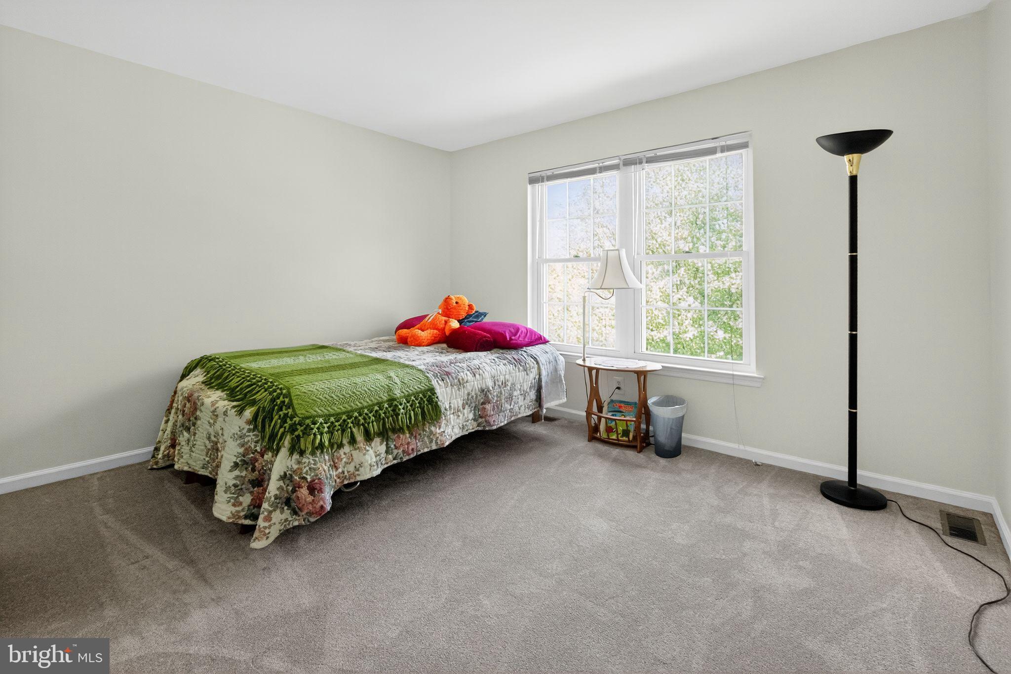 MEADOWS AT VALLEYFRG - Residential