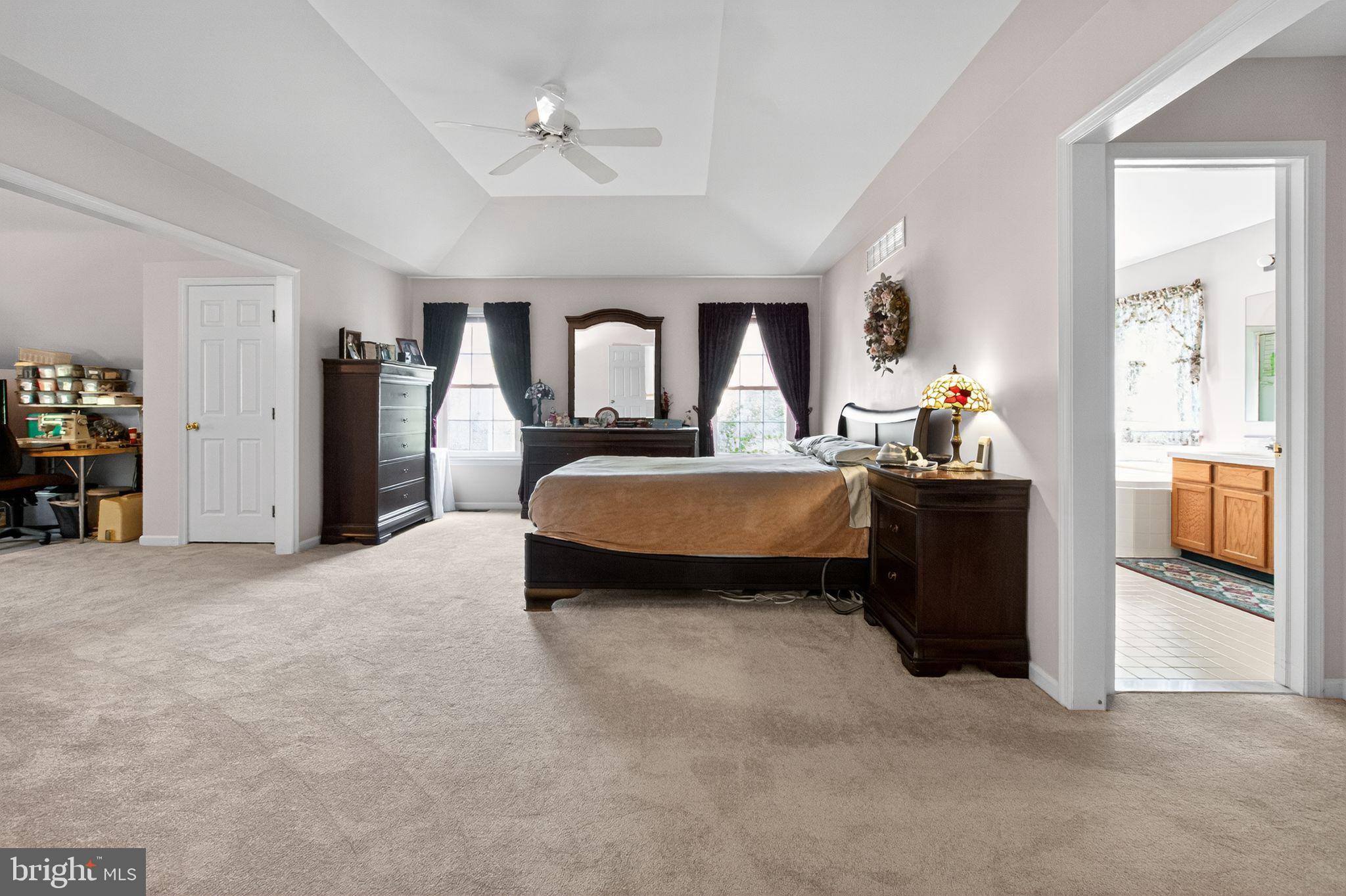 MEADOWS AT VALLEYFRG - Residential