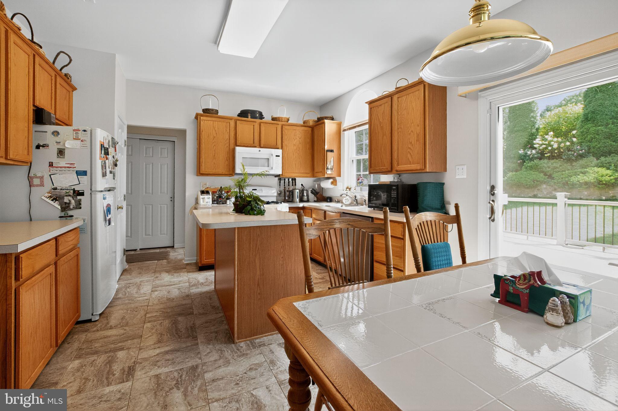 MEADOWS AT VALLEYFRG - Residential