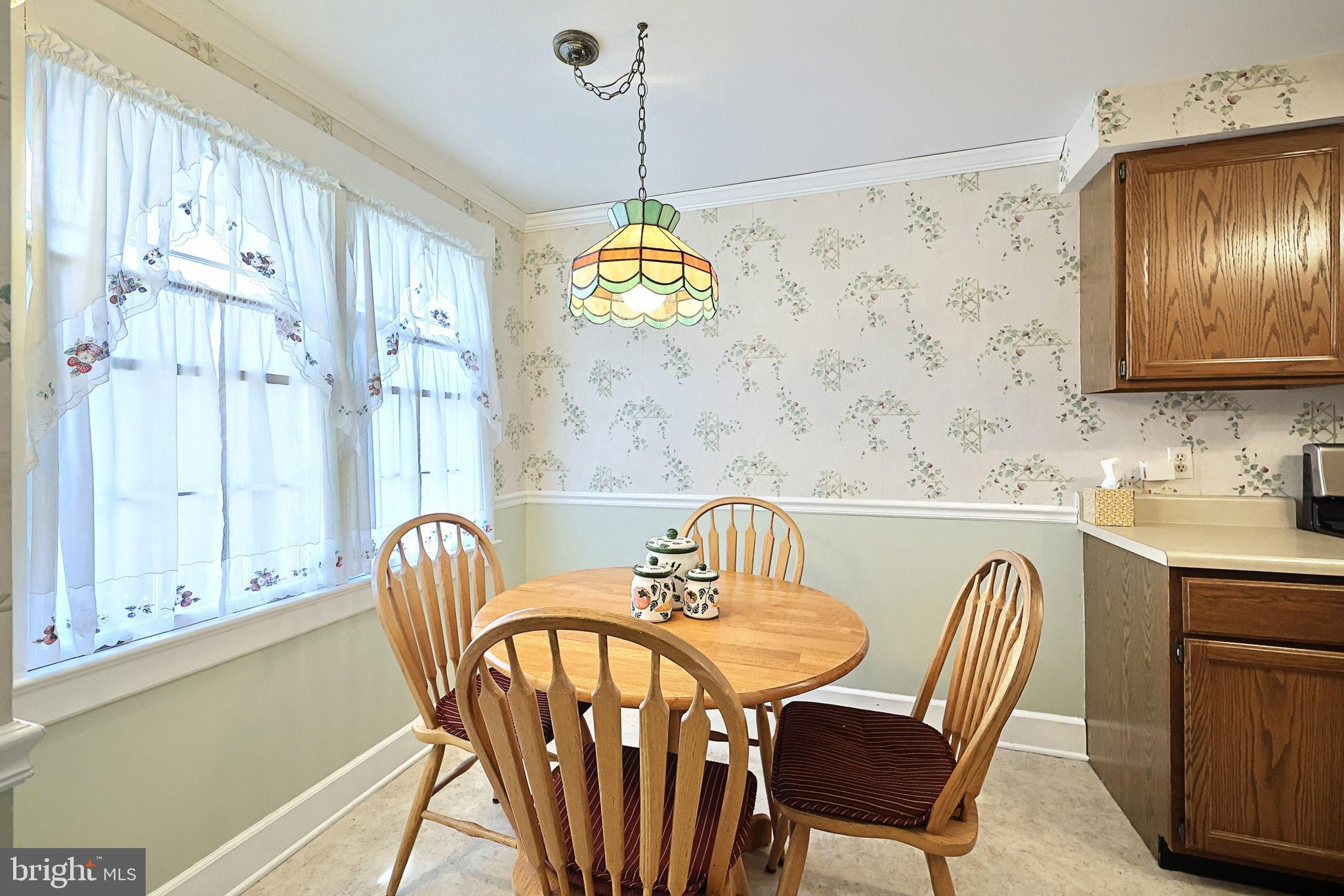 STONEGATE VILLAGE - Residential