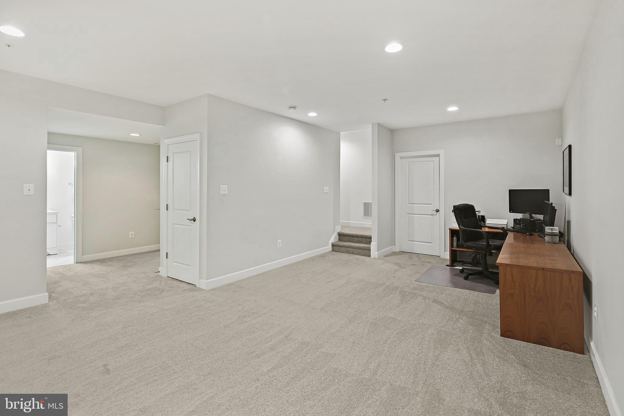 MAPLE LAWN - Residential