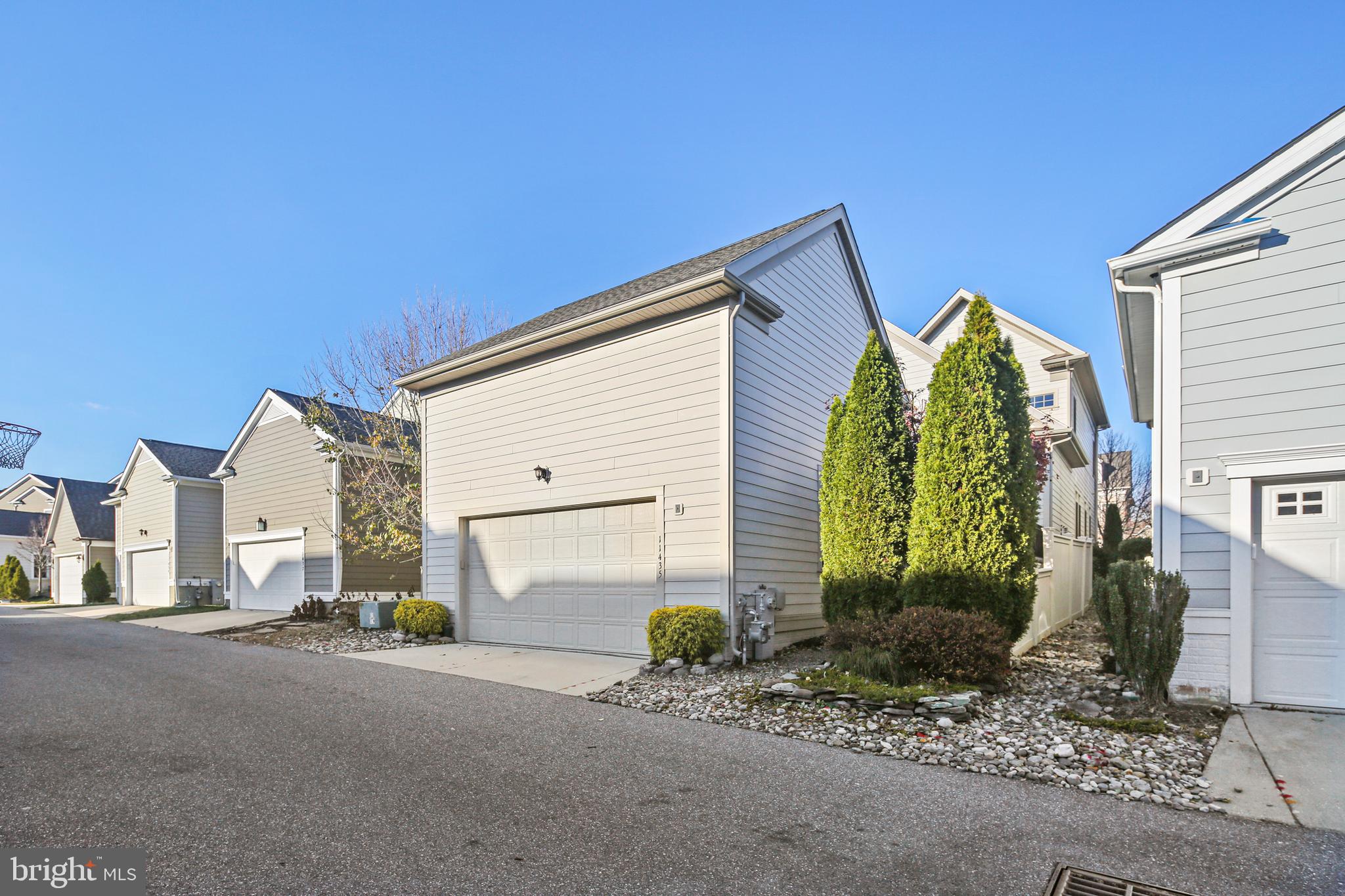 MAPLE LAWN - Residential