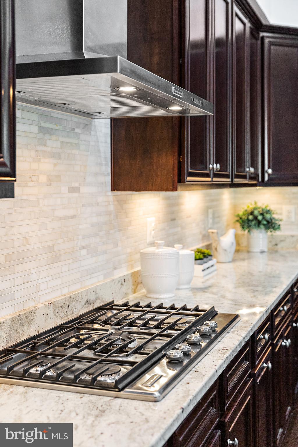 MAPLE LAWN - Residential