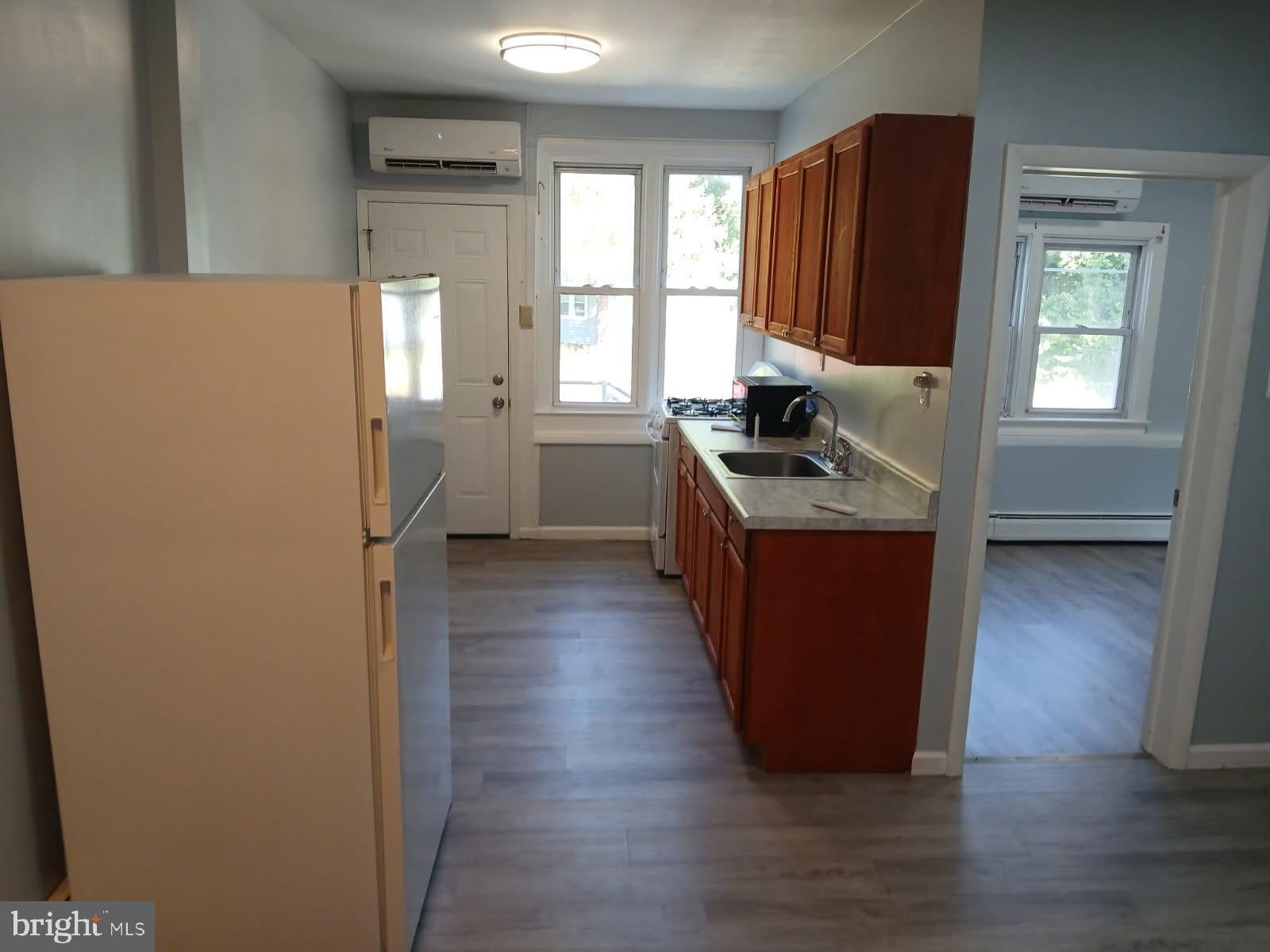 8 TRENTON ROAD 15