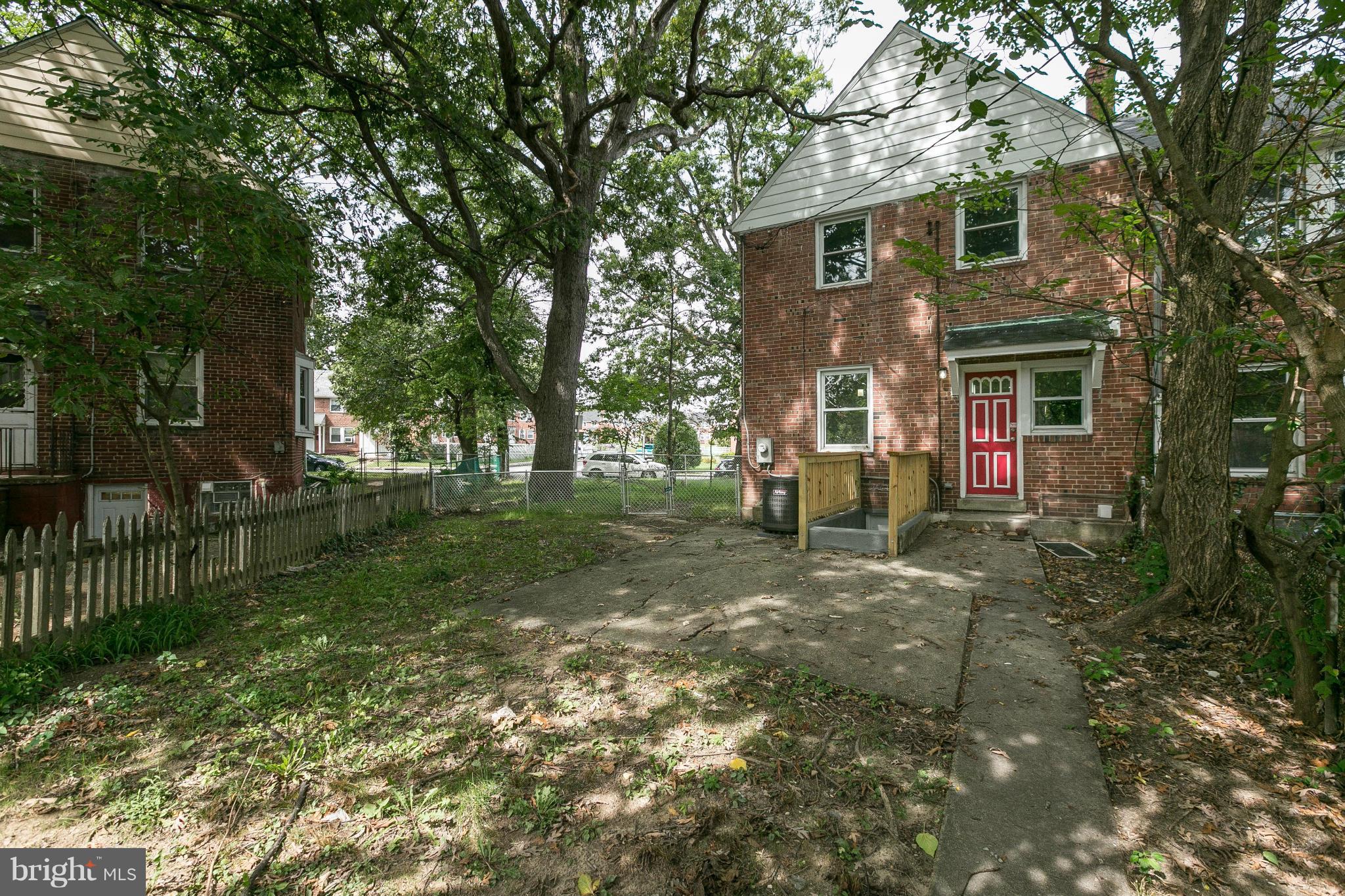 NORTHWOOD - Residential