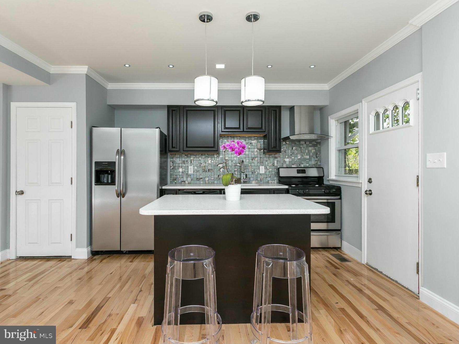 NORTHWOOD - Residential