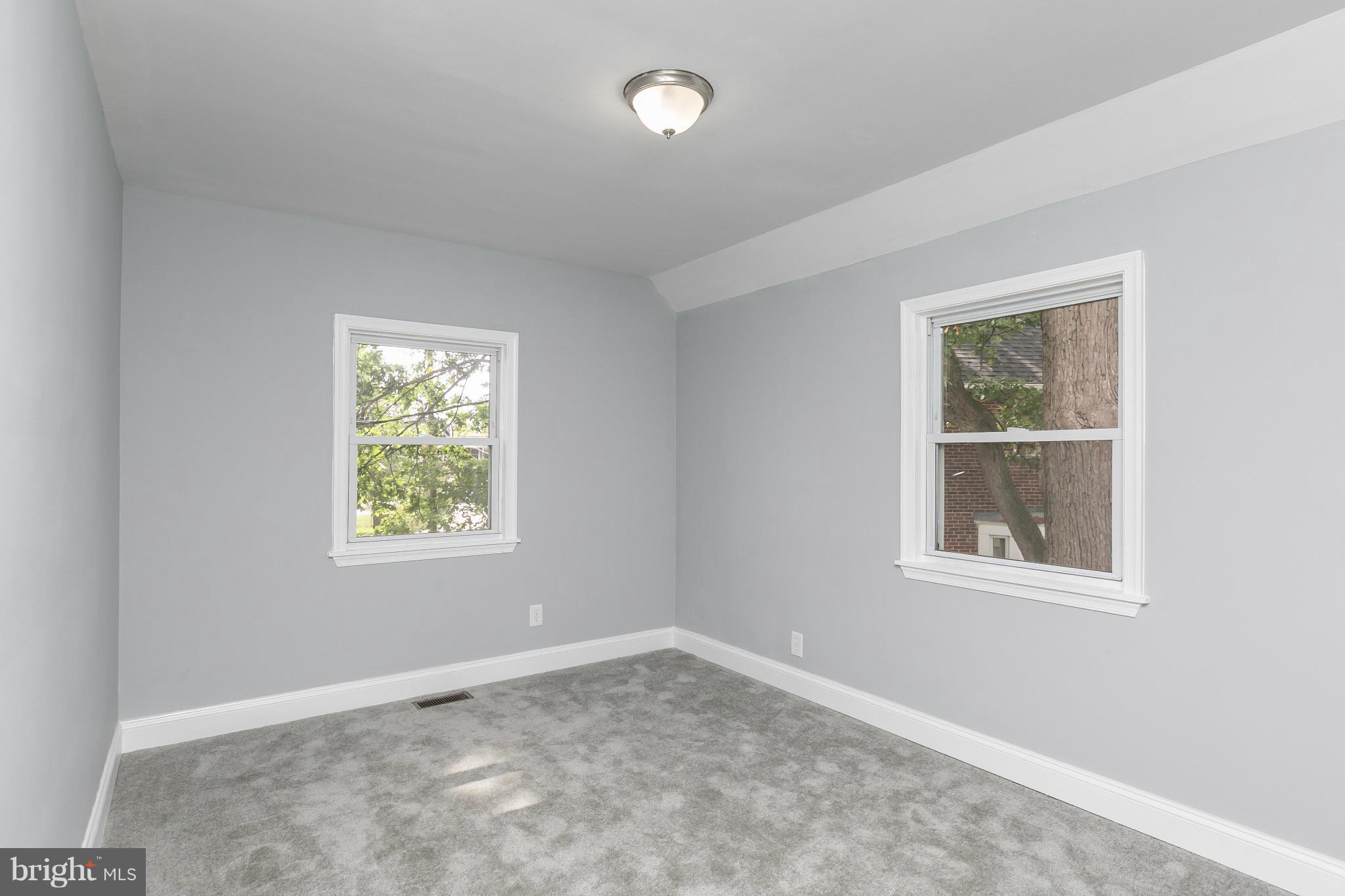 NORTHWOOD - Residential