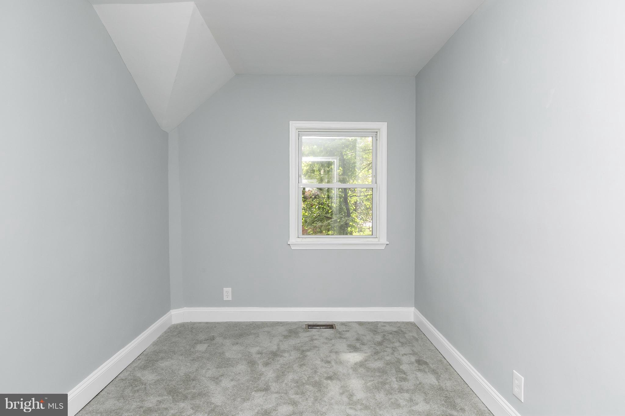 NORTHWOOD - Residential