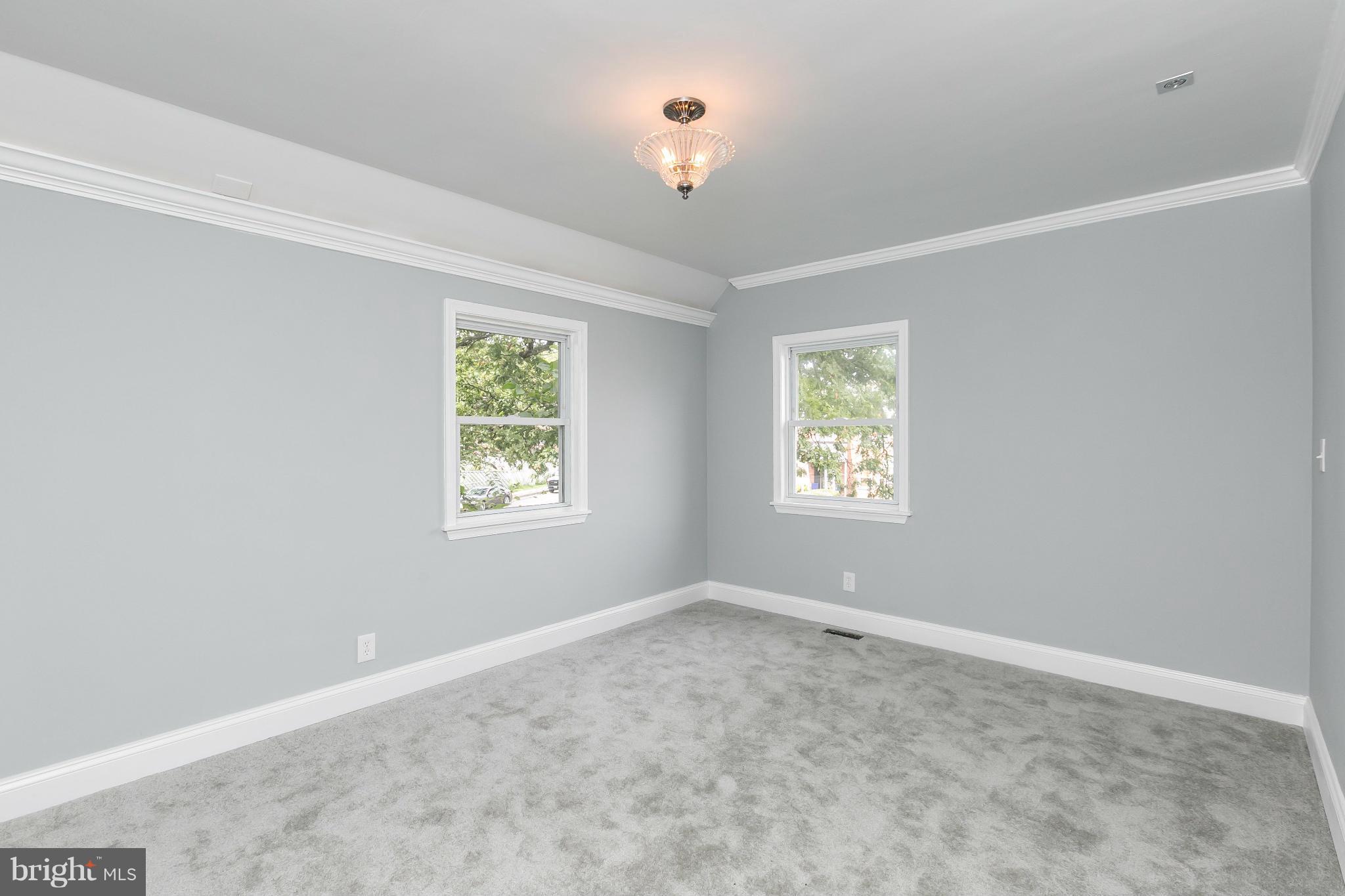 NORTHWOOD - Residential