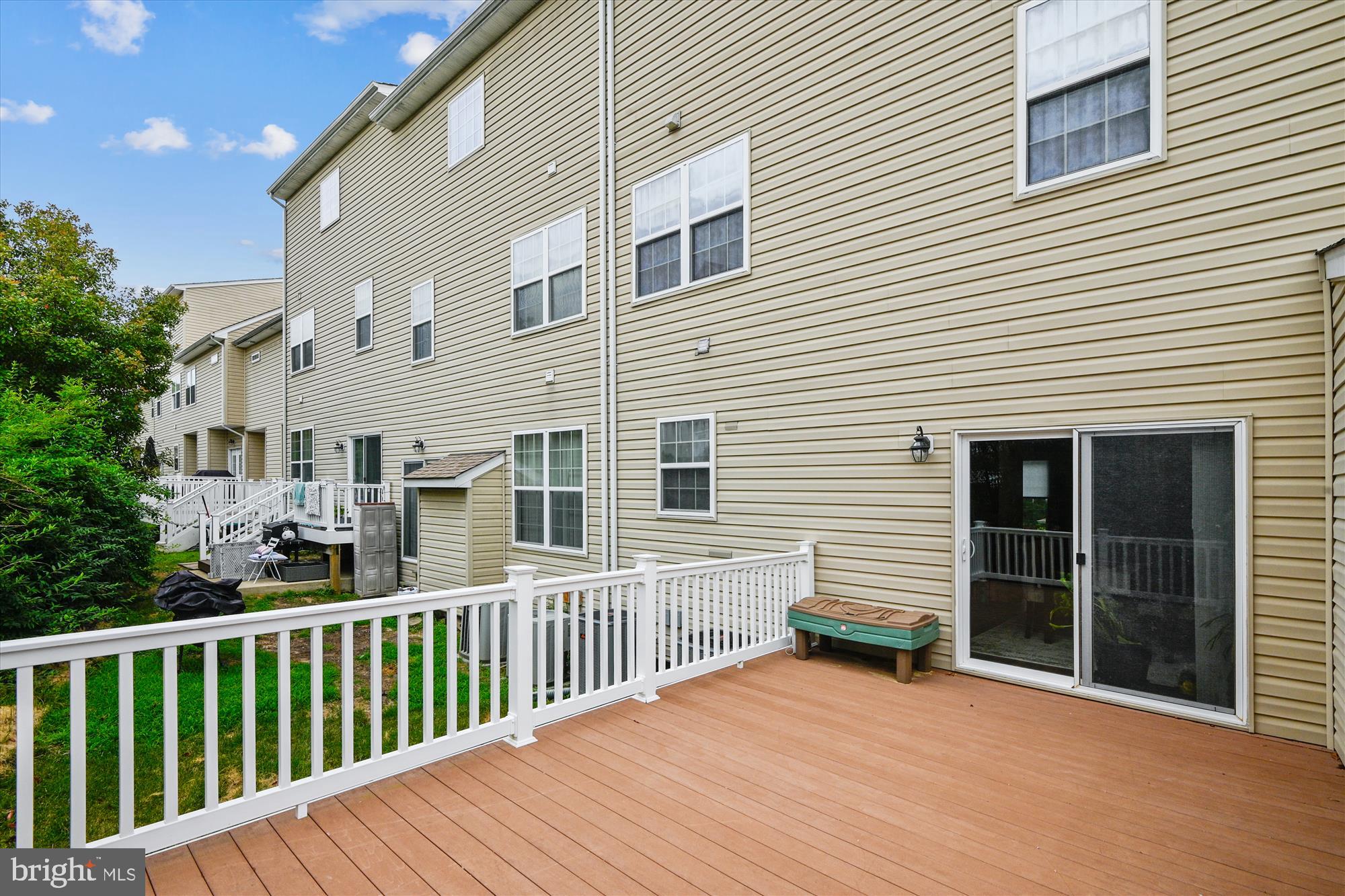 SAN FRANCISCO BY THE BAY - Residential