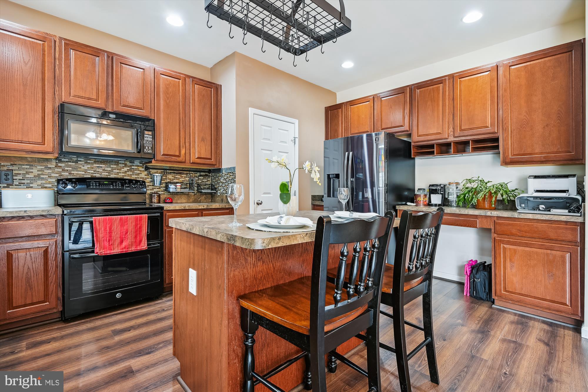 SAN FRANCISCO BY THE BAY - Residential