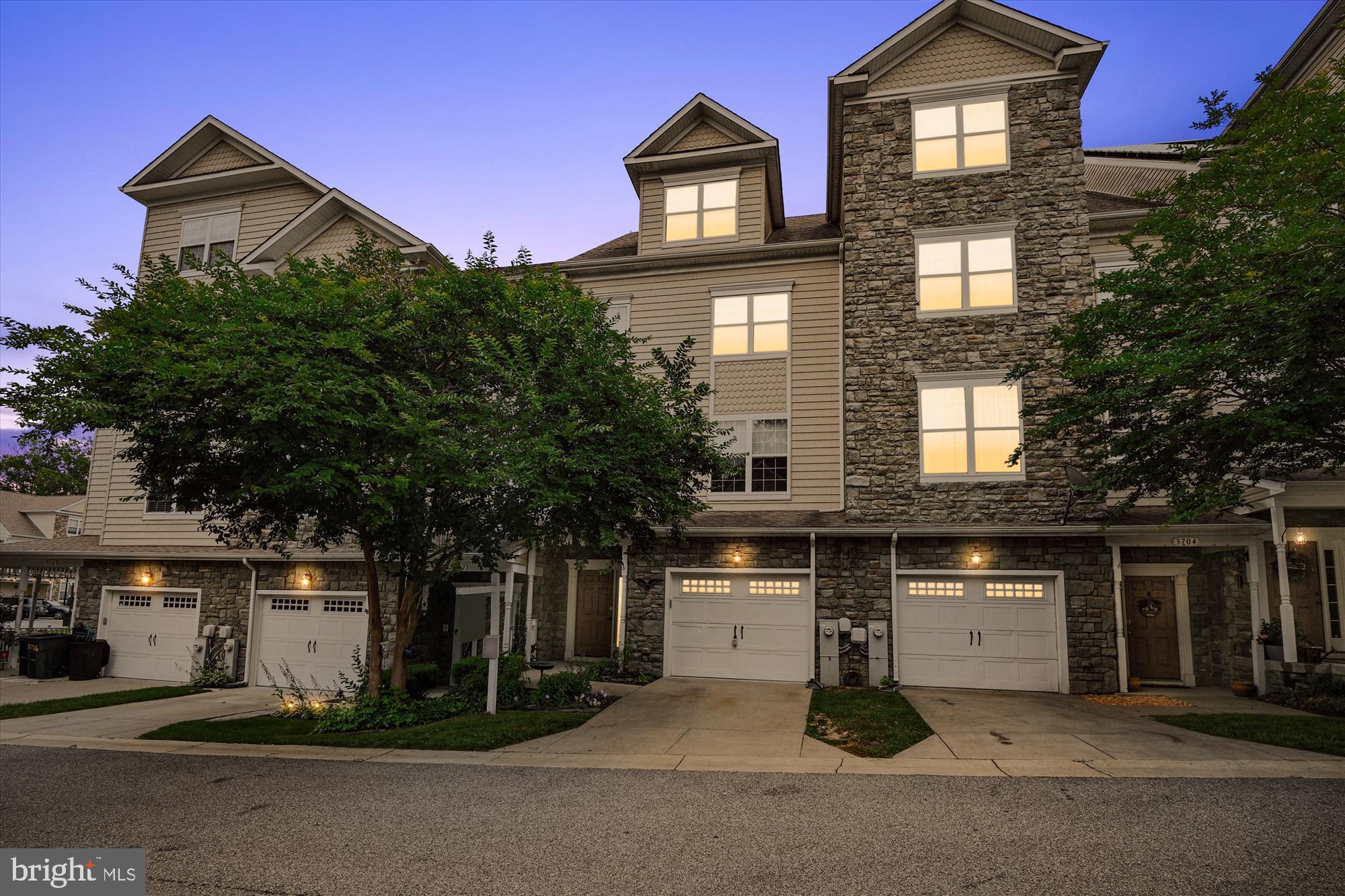 SAN FRANCISCO BY THE BAY - Residential