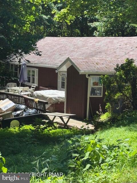 122 HEMLOCK TRAIL