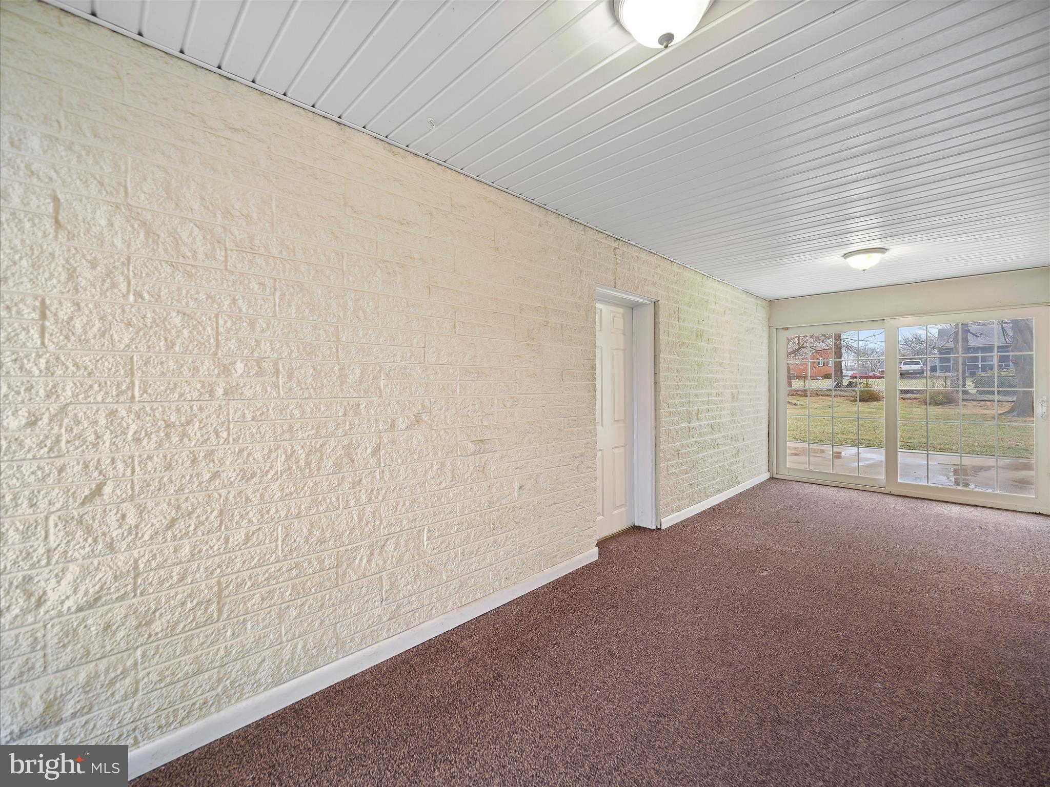 FOUNTAIN HEAD - Residential