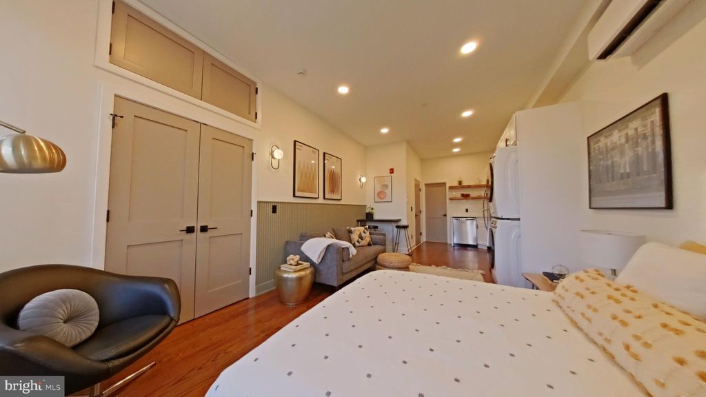 Photo of 1613 N 33rd Street #B, PHILADELPHIA, PA 19121 (MLS # PAPH2566472)