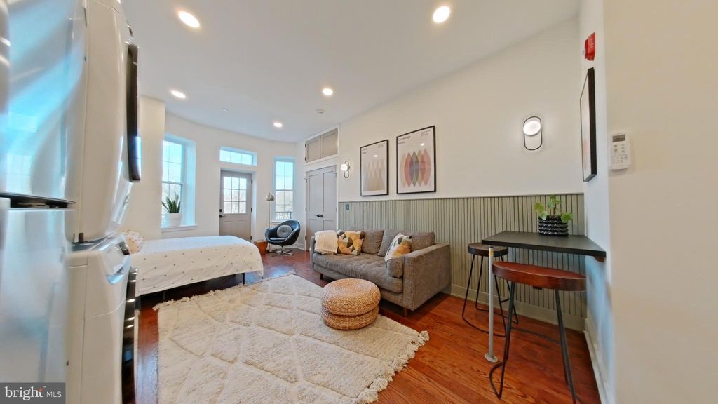 Photo of 1613 N 33rd Street #B, PHILADELPHIA, PA 19121 (MLS # PAPH2566472)