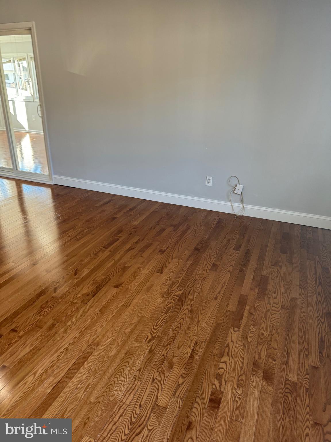 QUEENS PARK - Residential