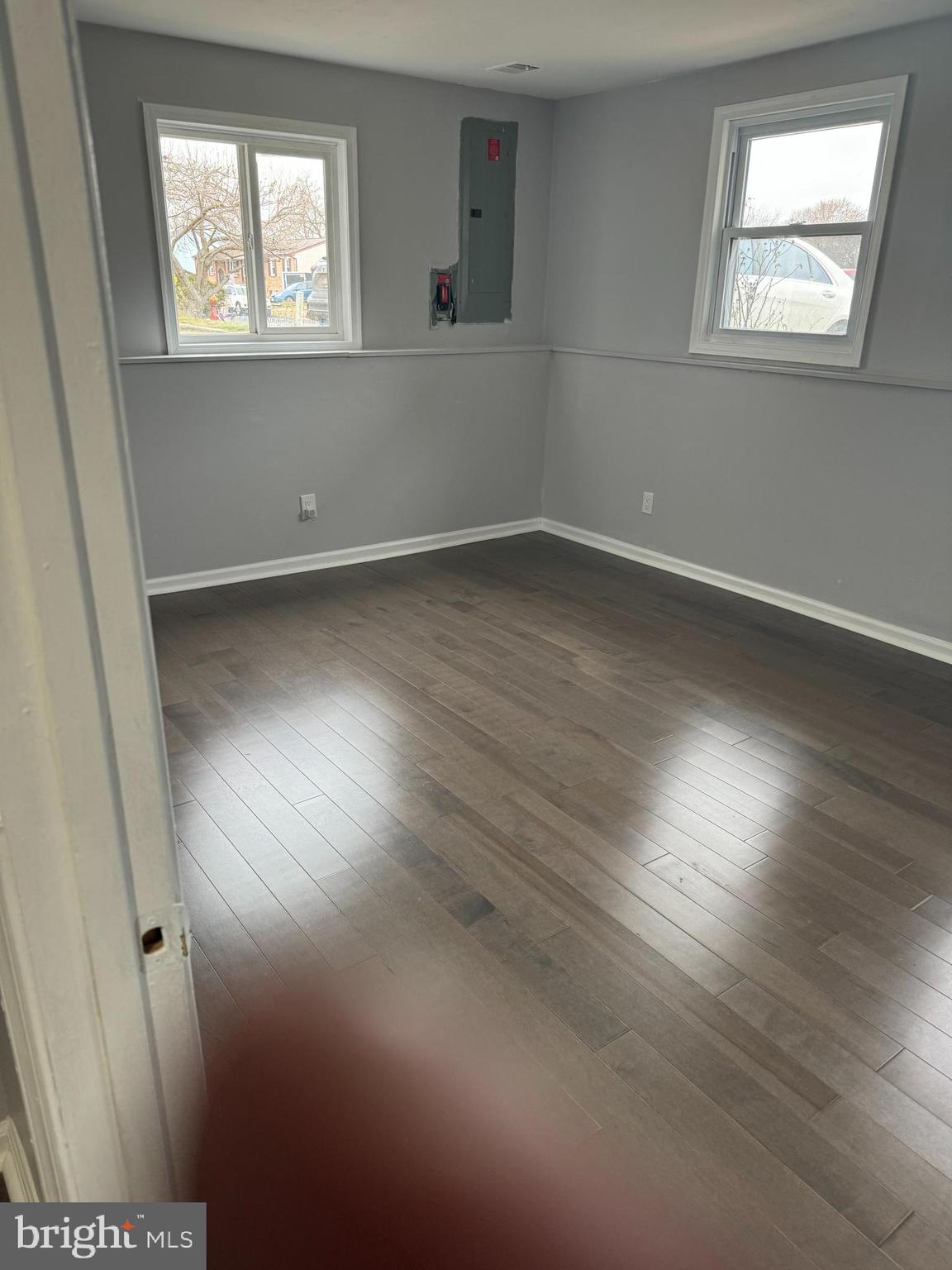 QUEENS PARK - Residential