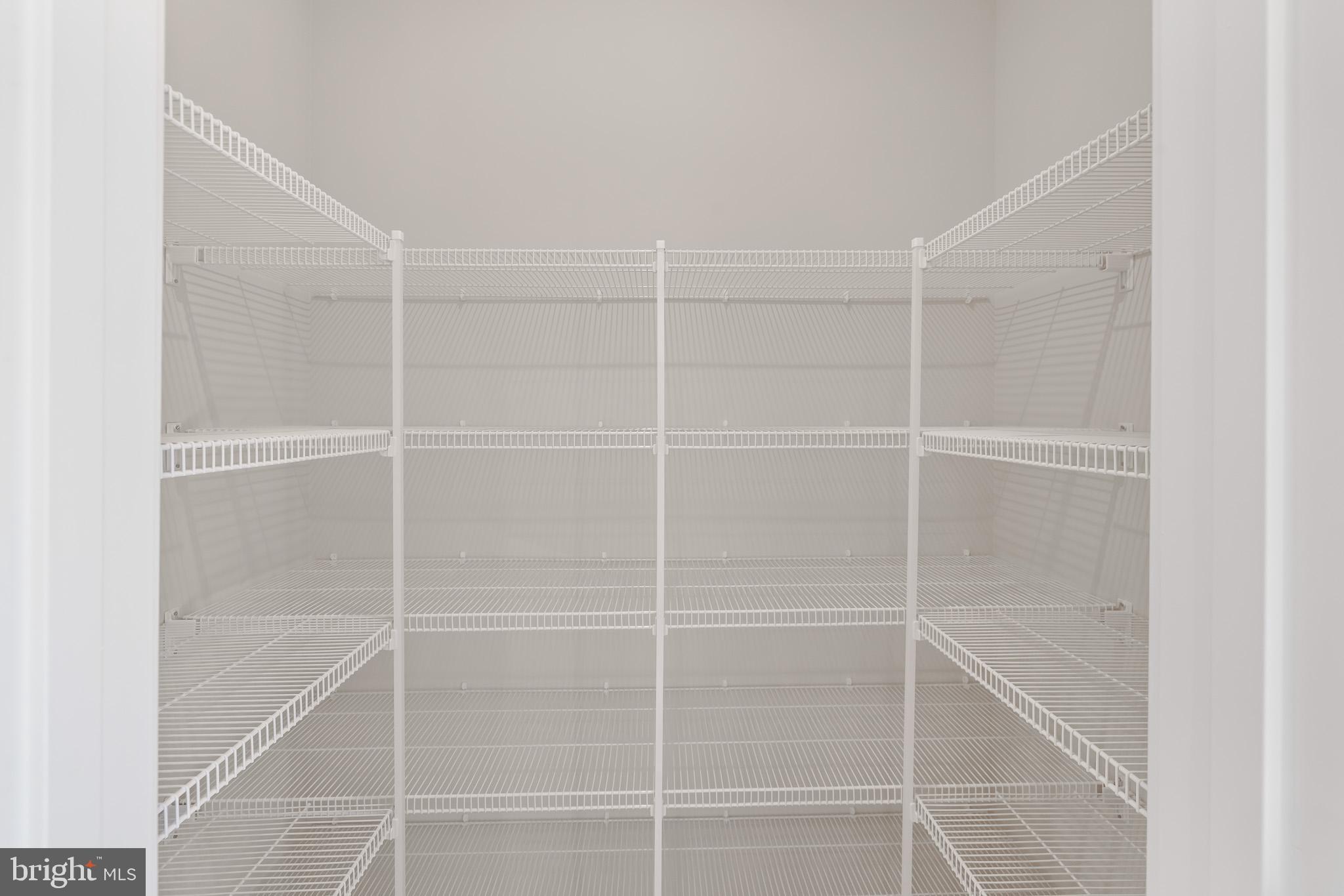 INNOVATION TOWN CENTER - Residential Lease