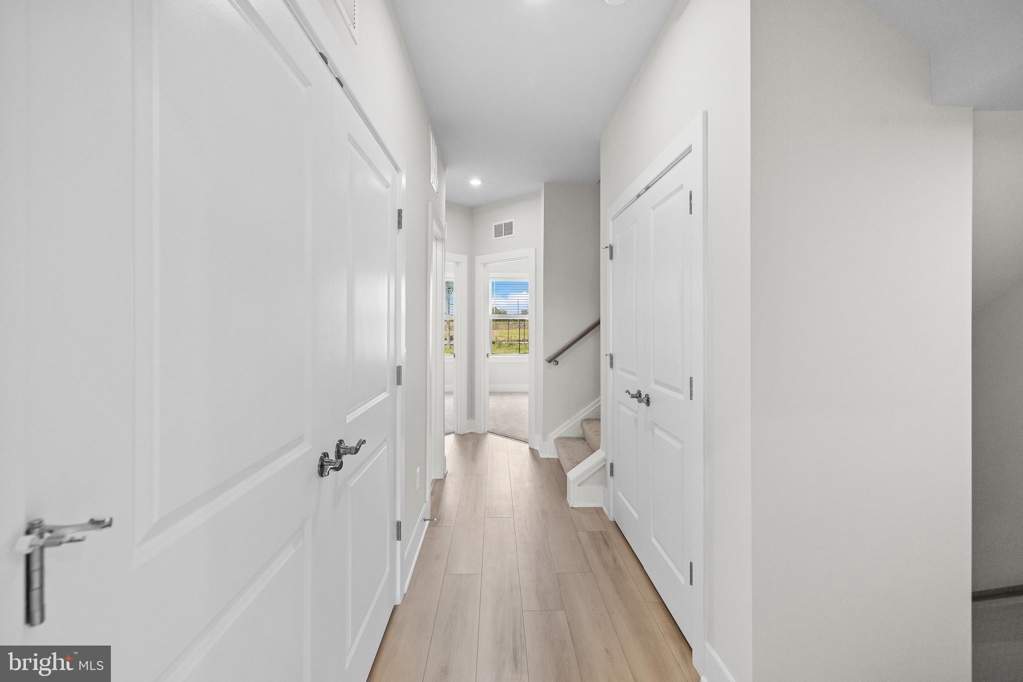 INNOVATION TOWN CENTER - Residential Lease