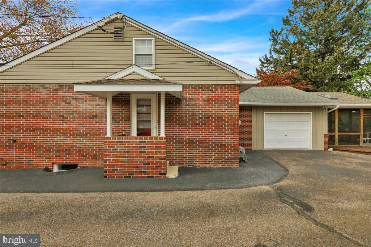 LANCASTER TWP - Residential