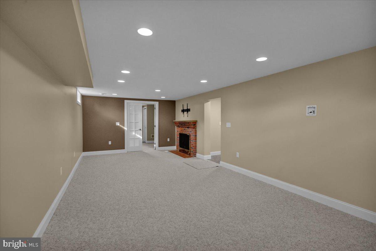 LANCASTER TWP - Residential