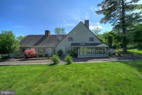 512 SWEDESFORD ROAD AMBLER PA 19002