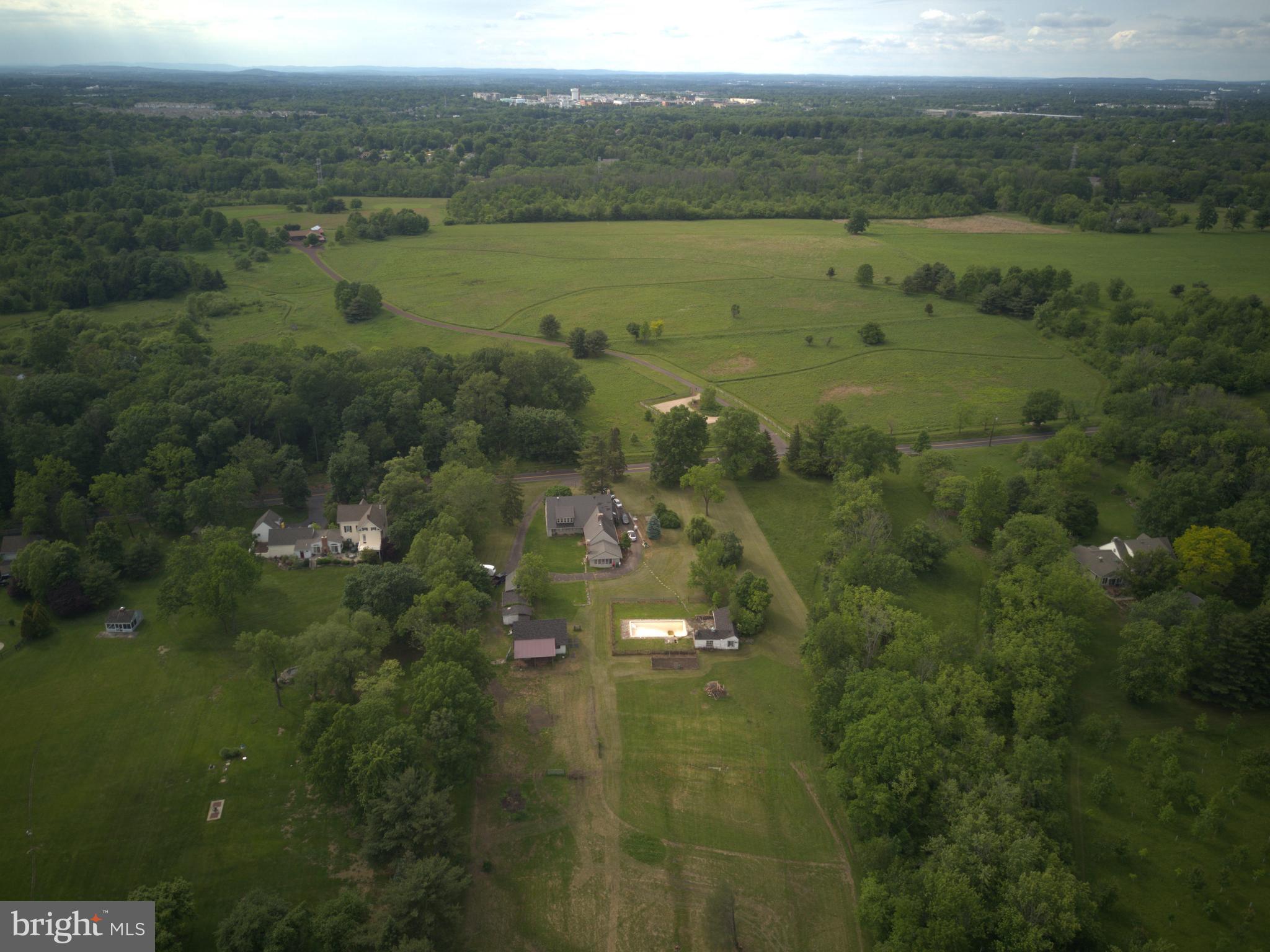 GWYNEDD ACRES - Residential