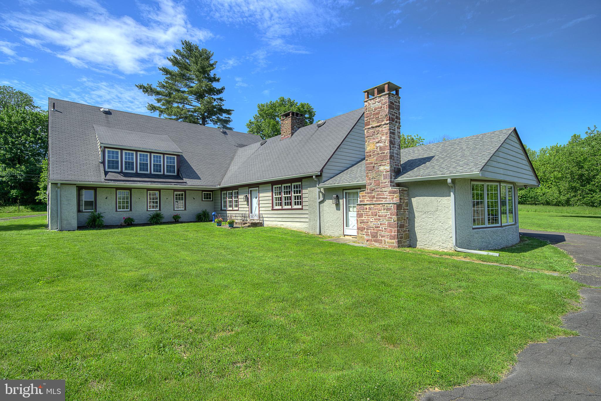 GWYNEDD ACRES - Residential
