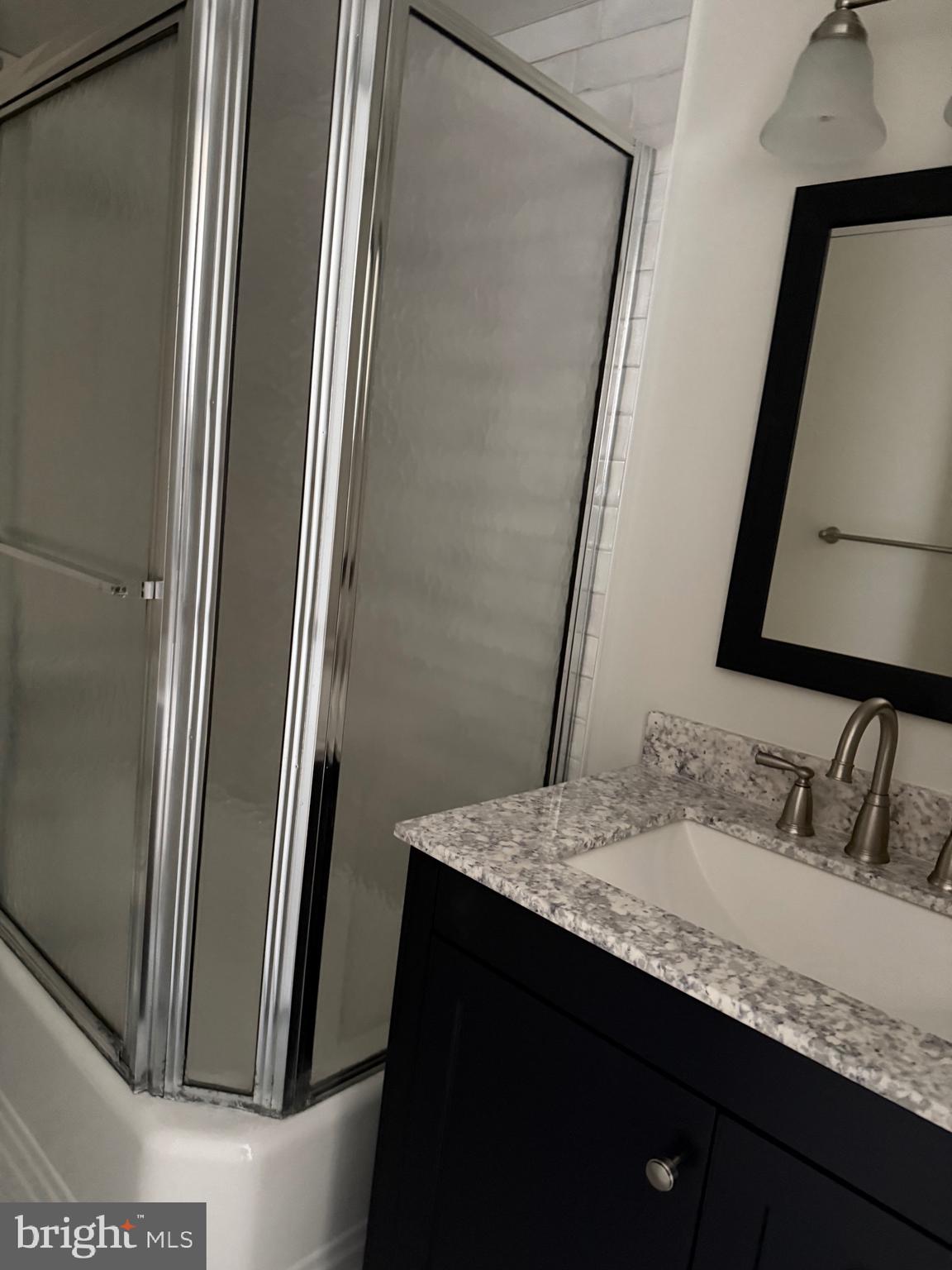 RADNOR HOUSE - Residential Lease