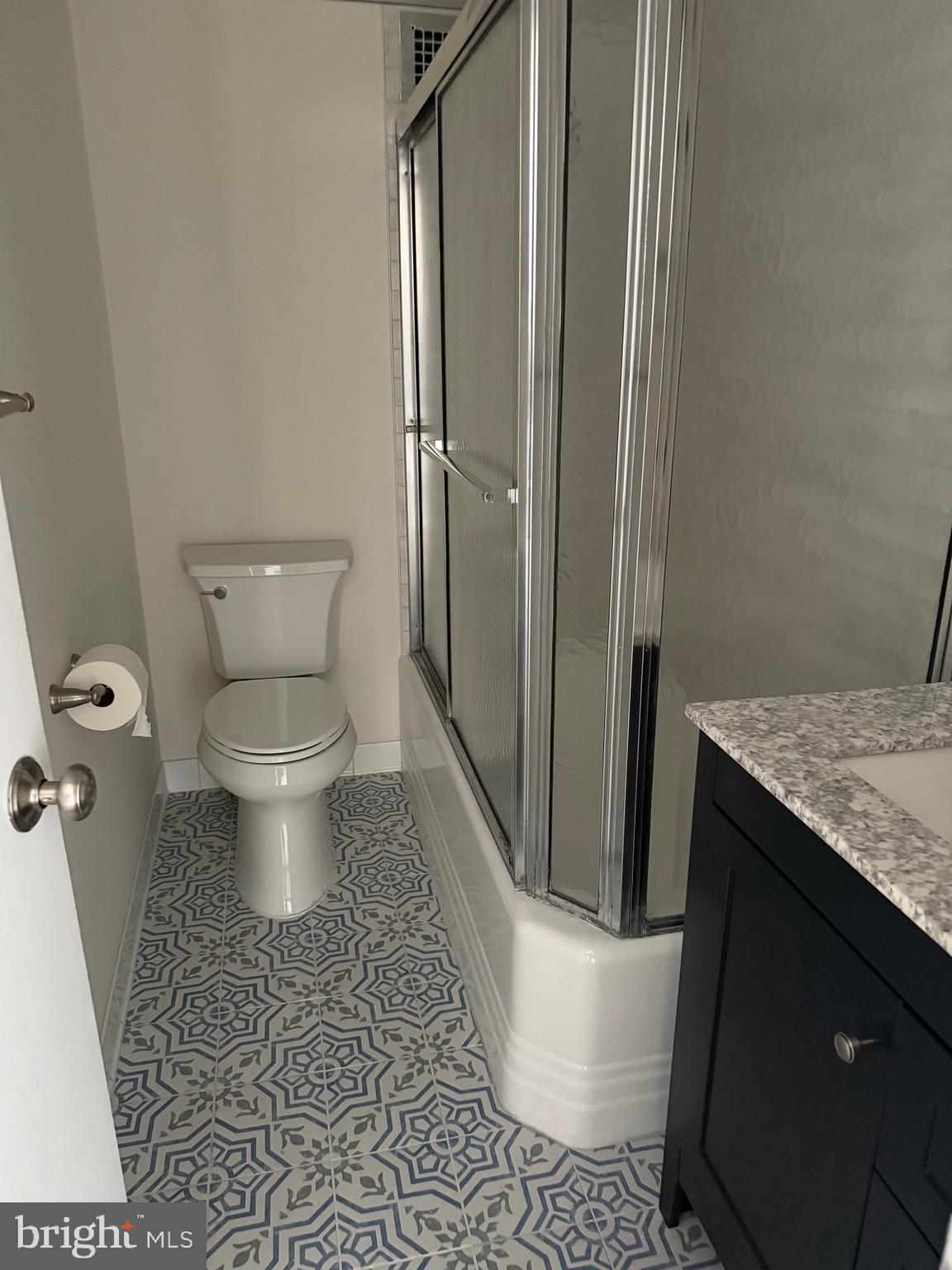 RADNOR HOUSE - Residential Lease