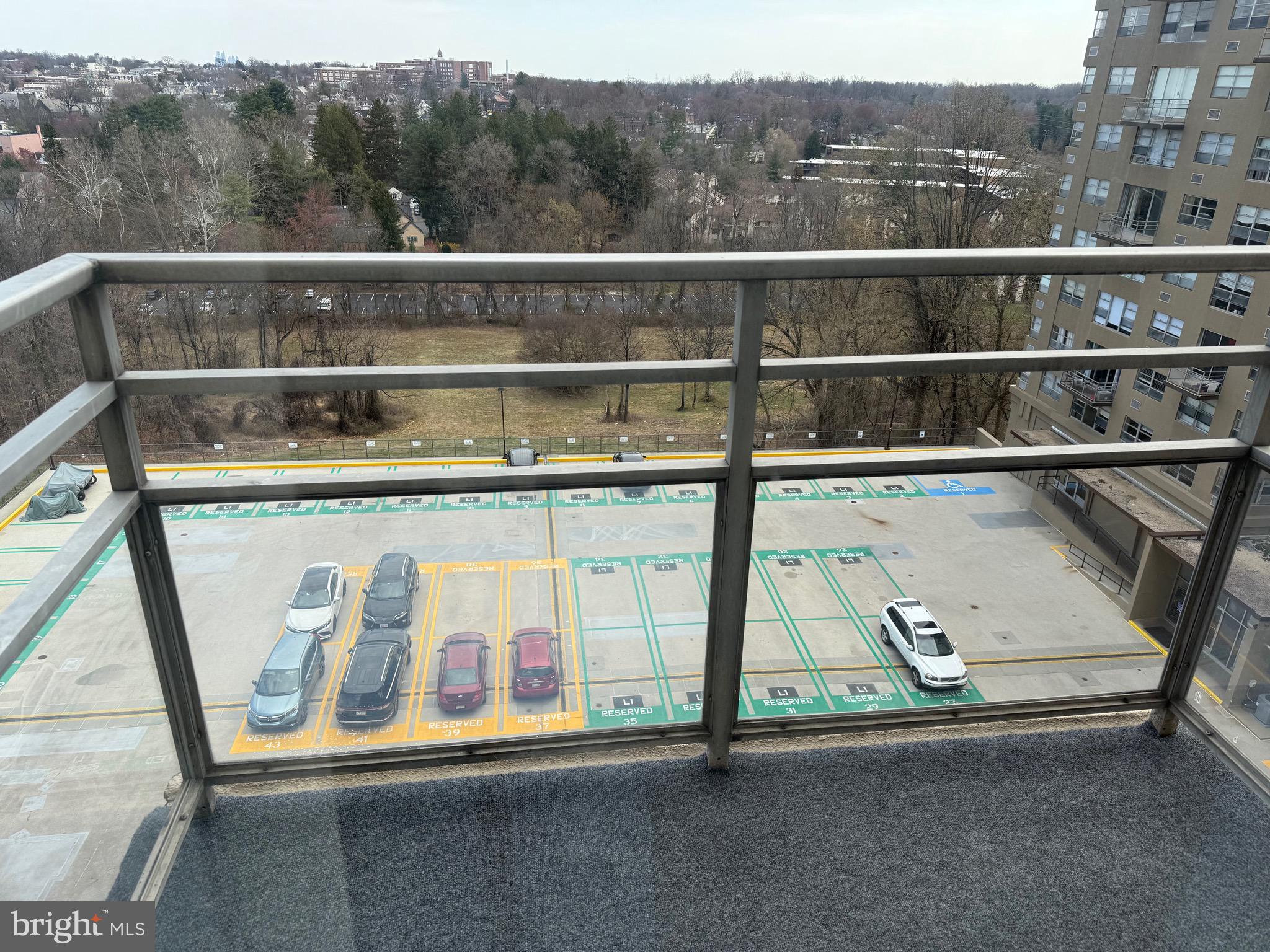 RADNOR HOUSE - Residential Lease