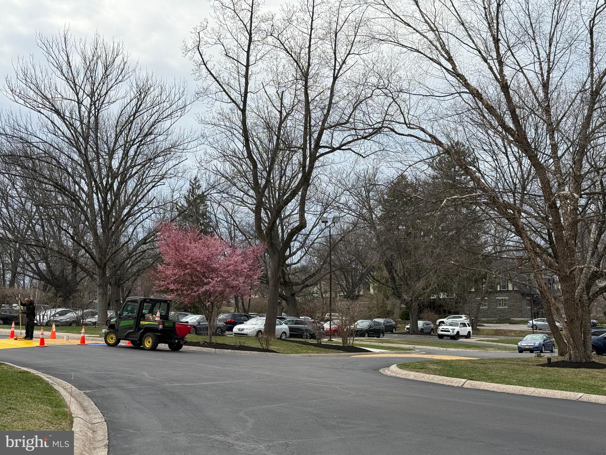 RADNOR HOUSE - Residential Lease