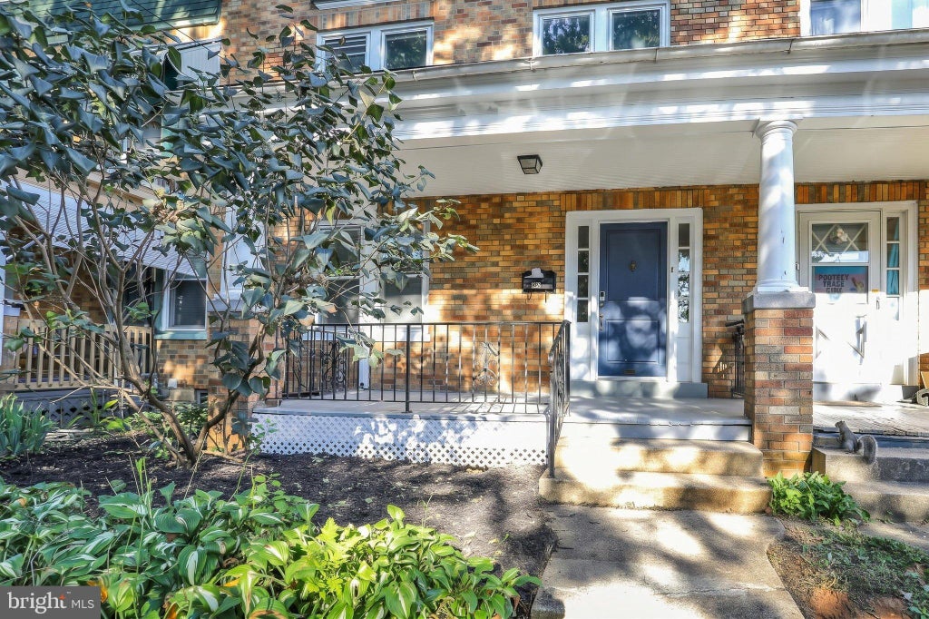 Photo of 555 Burrowes Avenue, LANCASTER, PA 17602 (MLS # PALA2096450)